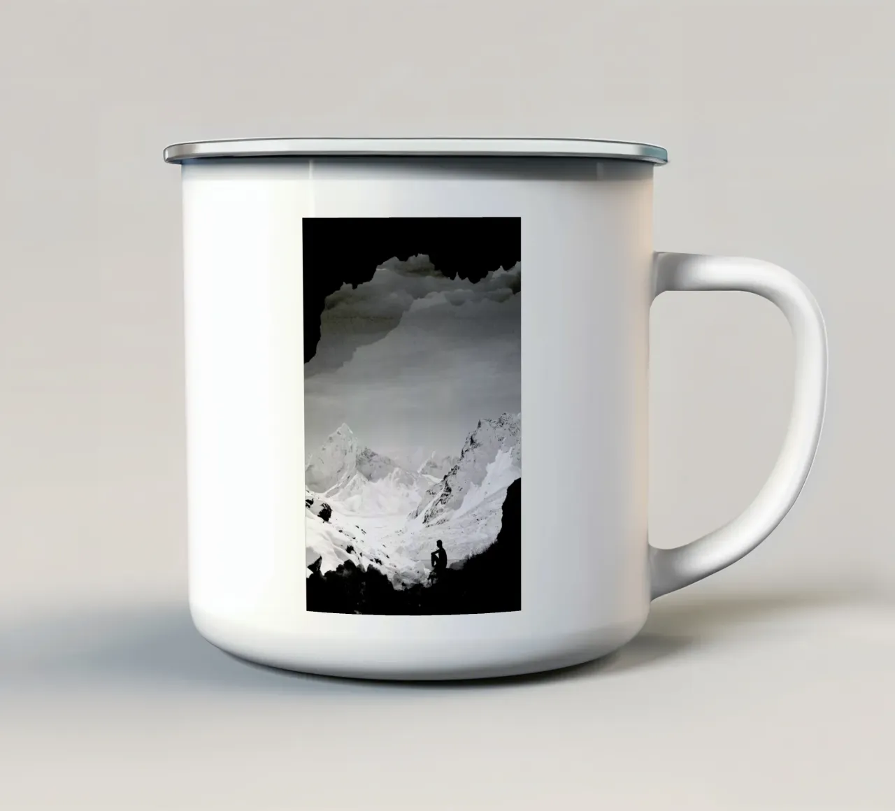 Snowy Isolation tazza in smalto da Stoian Hitrov