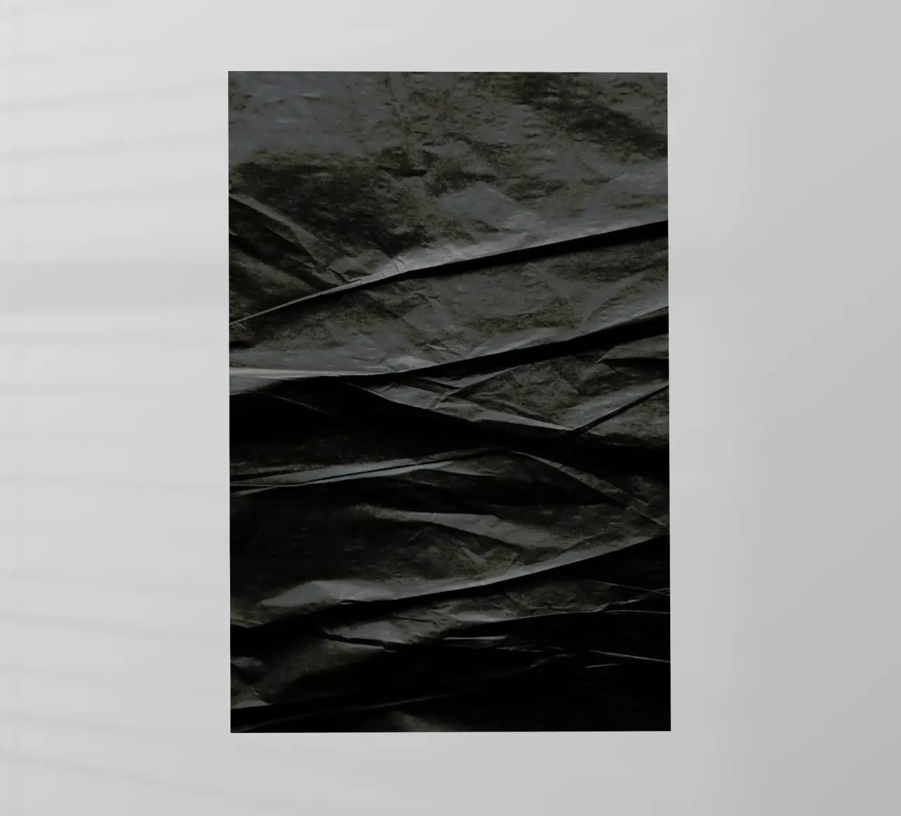 Black Paper Mountains pellicola backlit da Studio Nahili