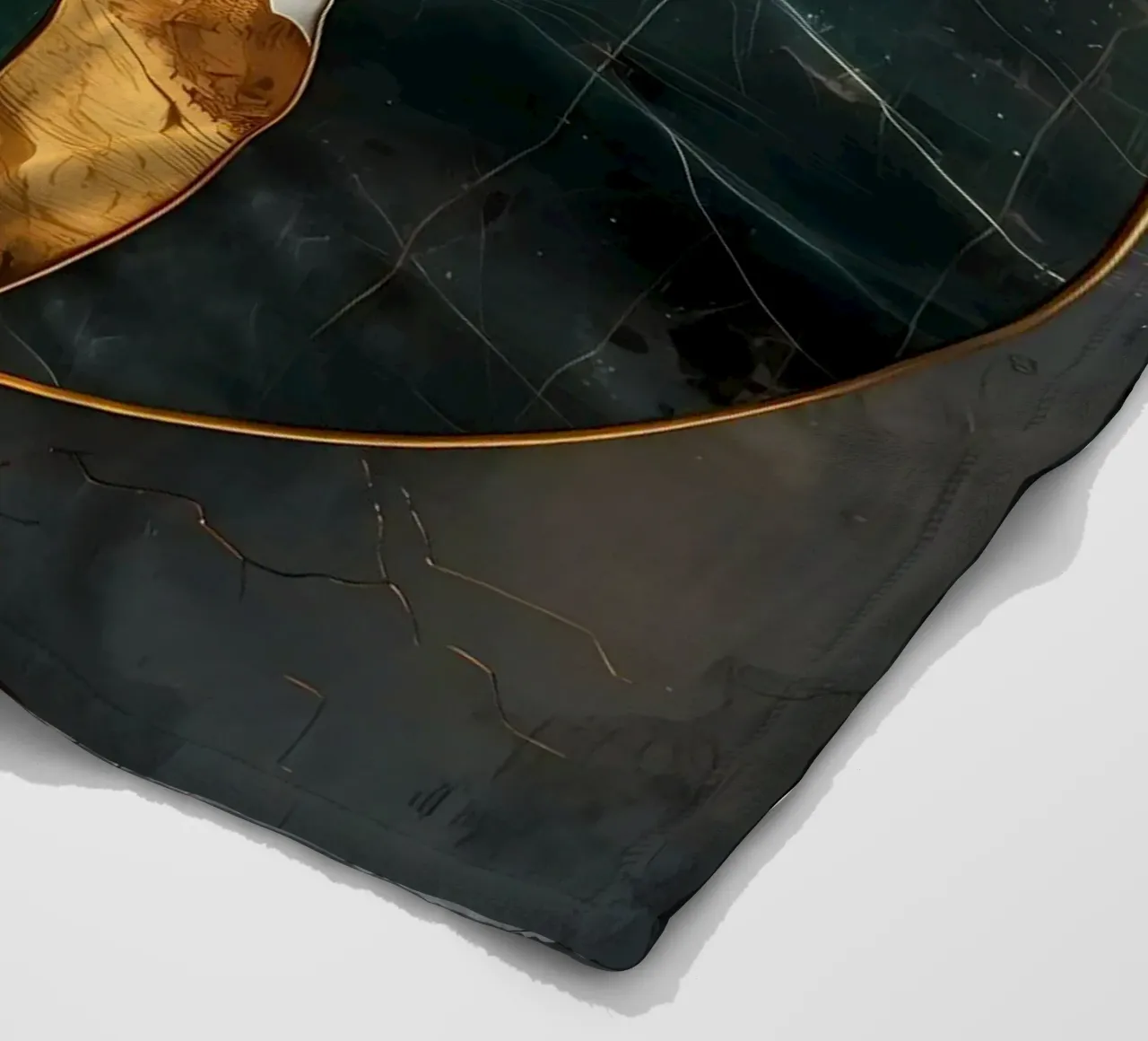 Armonia Yin Yang Kintsugi coperta in pile da Mikesell