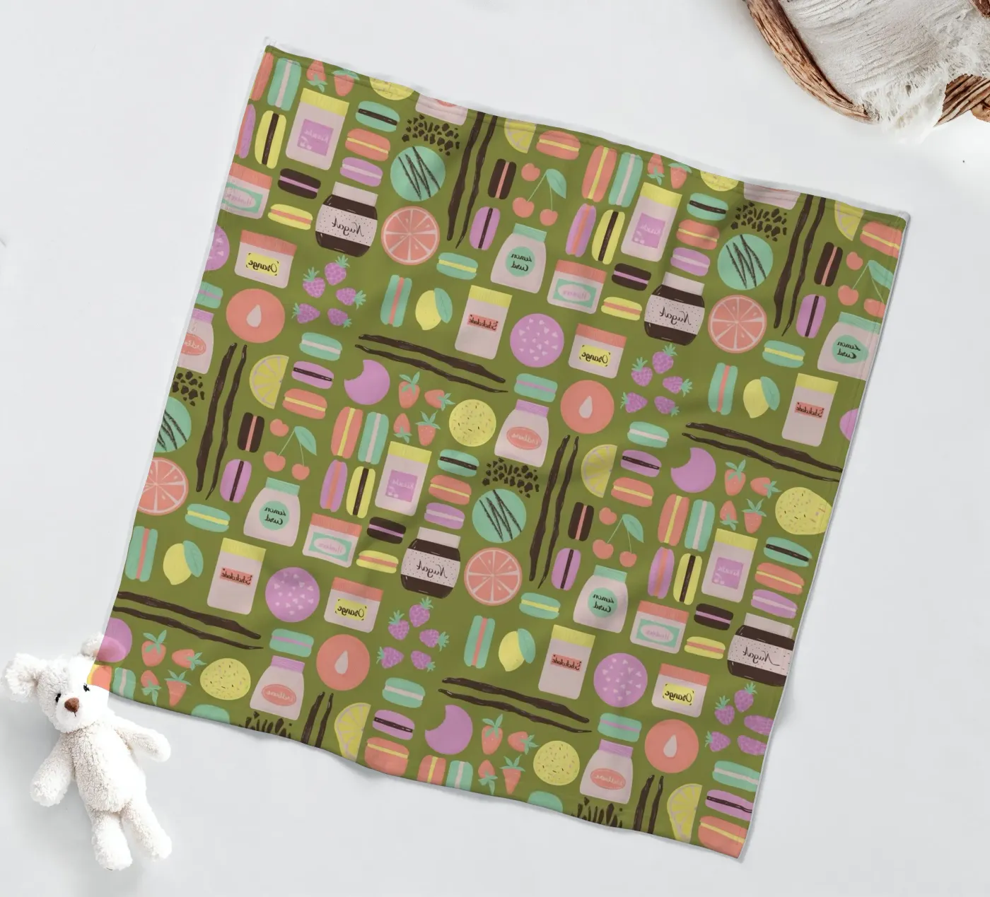 Macarons Fleecedecke von nicigabrieldesigns