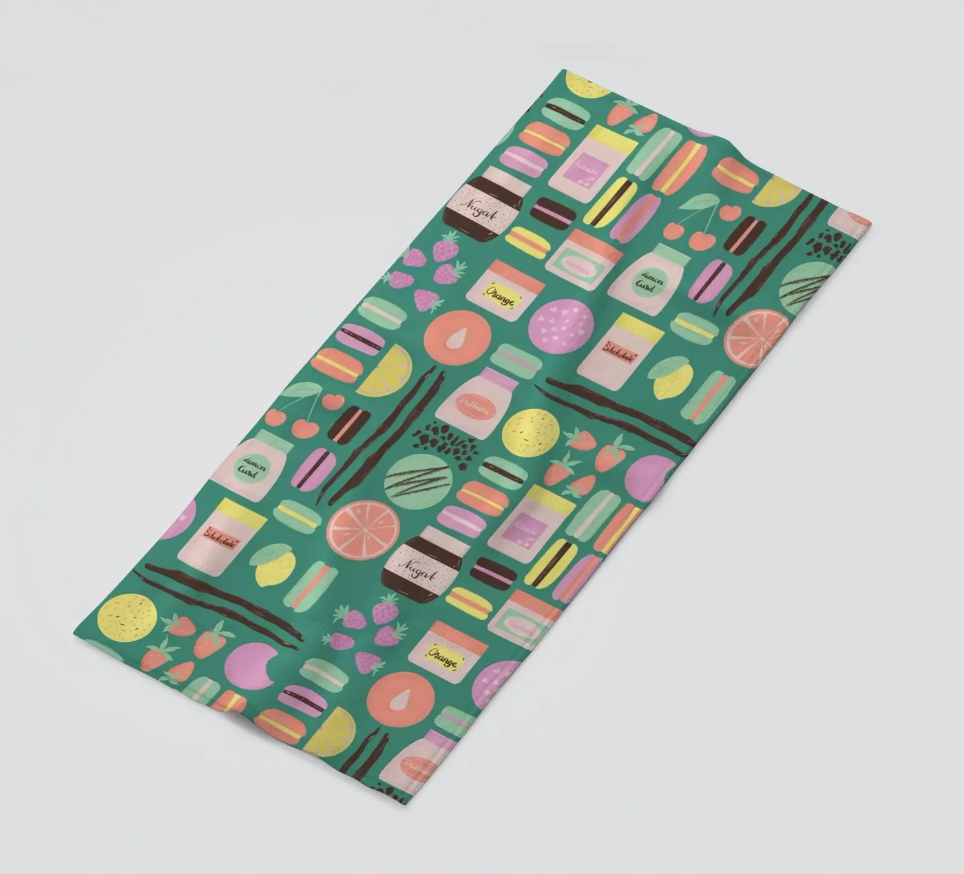 Macarons strandhanddoek van nicigabrieldesigns