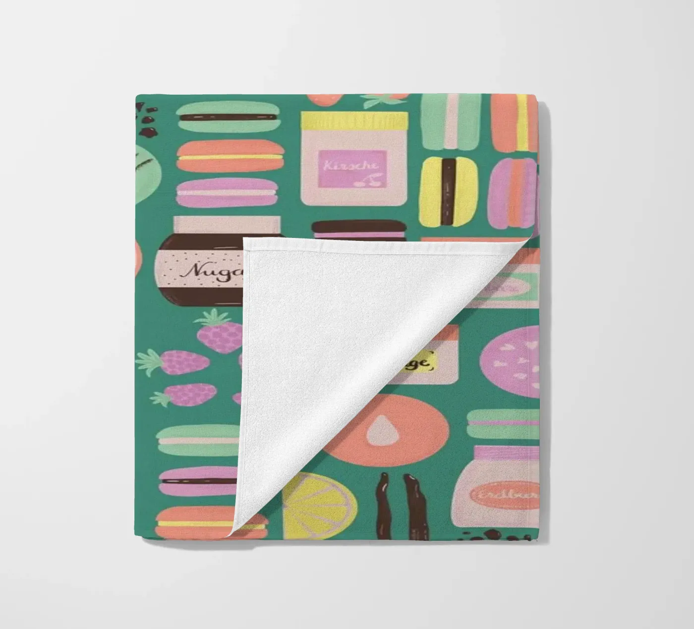 Macarons strandhanddoek van nicigabrieldesigns