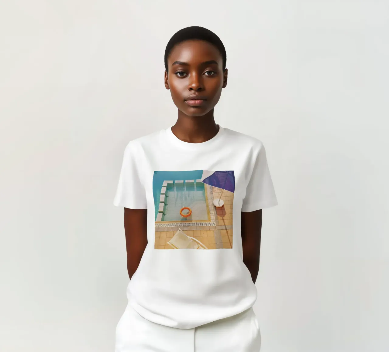 Piscina t-shirt da Cassia Beck Photography