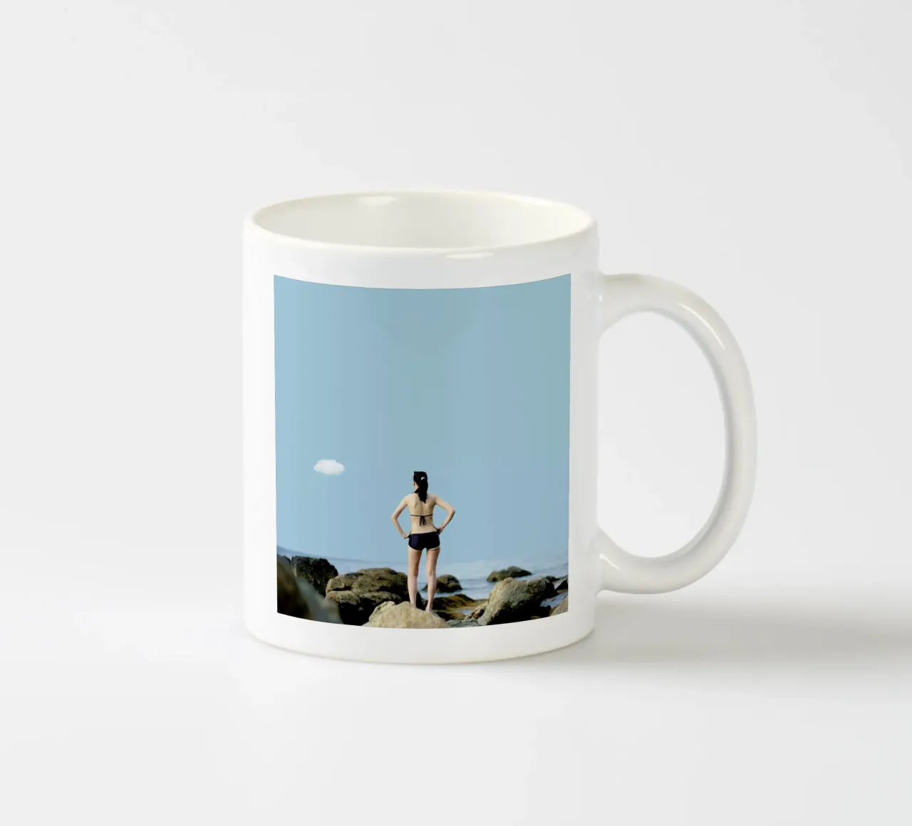 Elle tazza in ceramica da Rafael Burato