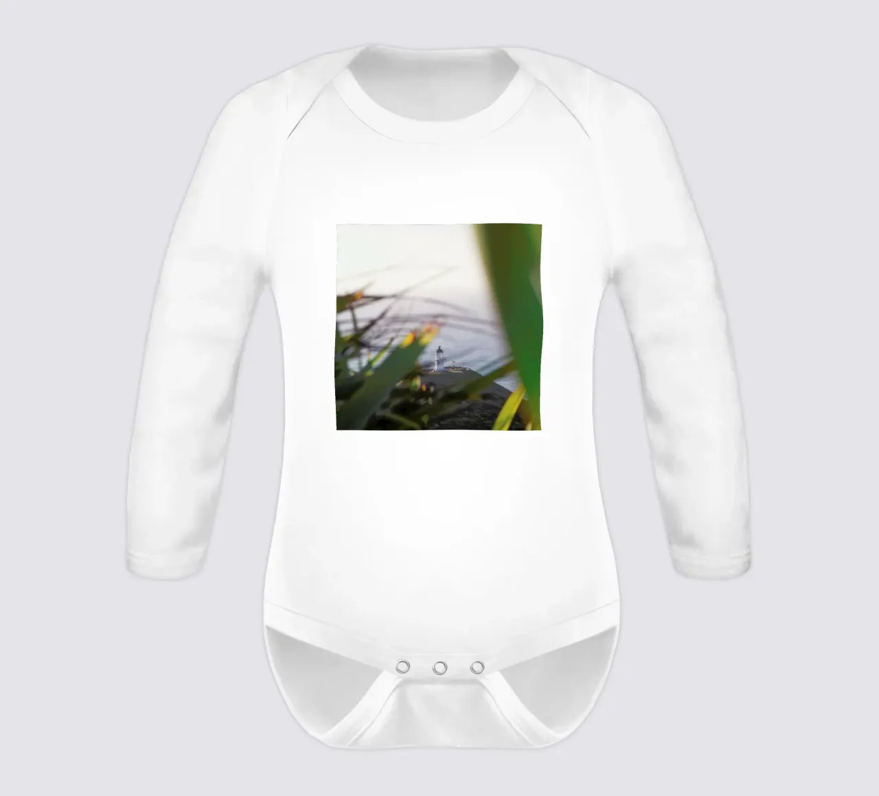 Cape Reinga long-sleeve baby romper by Nur Mut