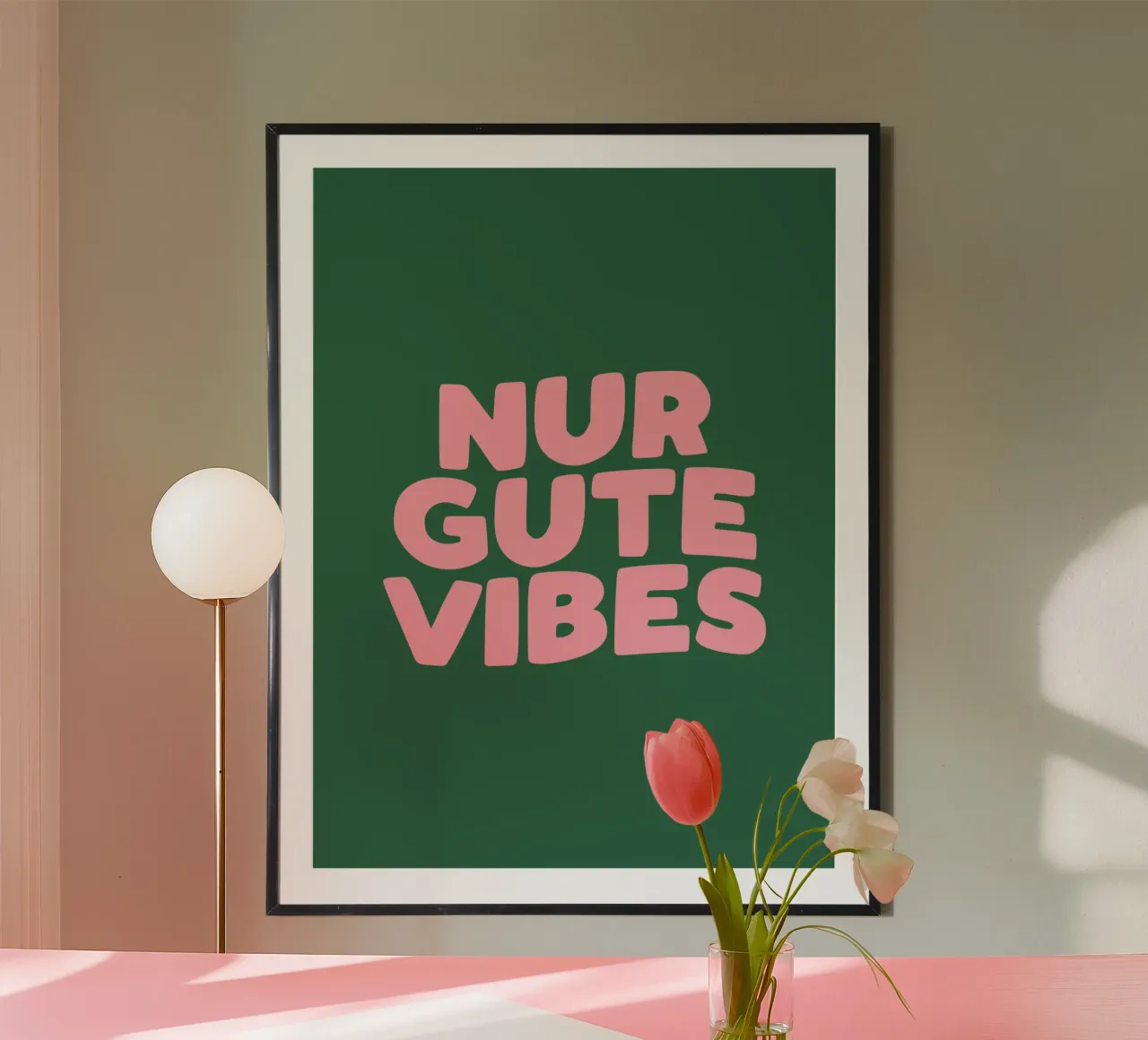 Only Good Vibes Vibrante Verde Rosa Design tipografico tedesco carta hahnemühle da THE MOTIVATED TYPE