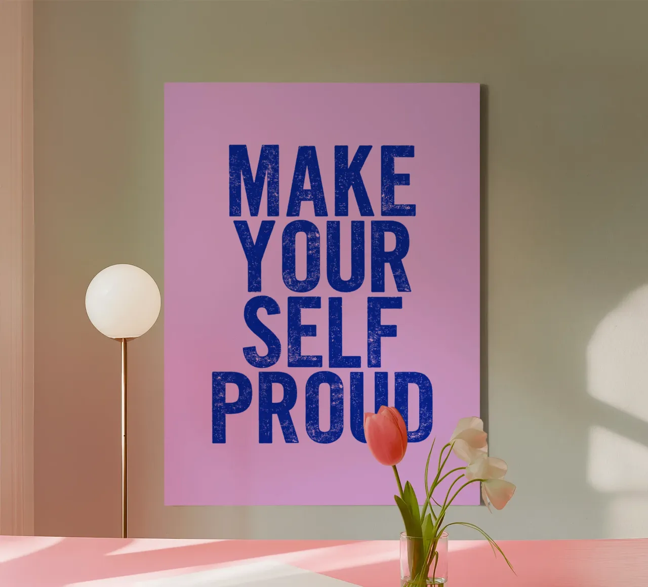 Make Yourself Prouding Design tipografico rosa navy tela con Cornice a cassetta da THE MOTIVATED TYPE