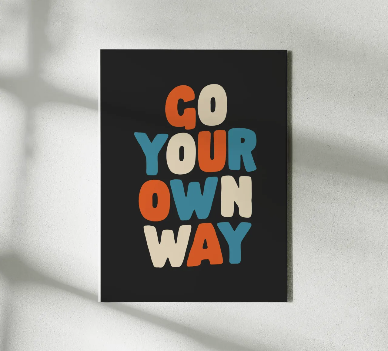 Go Your Own Way Vibrant Colourful Bold Typography Print (en anglais) toile de THE MOTIVATED TYPE