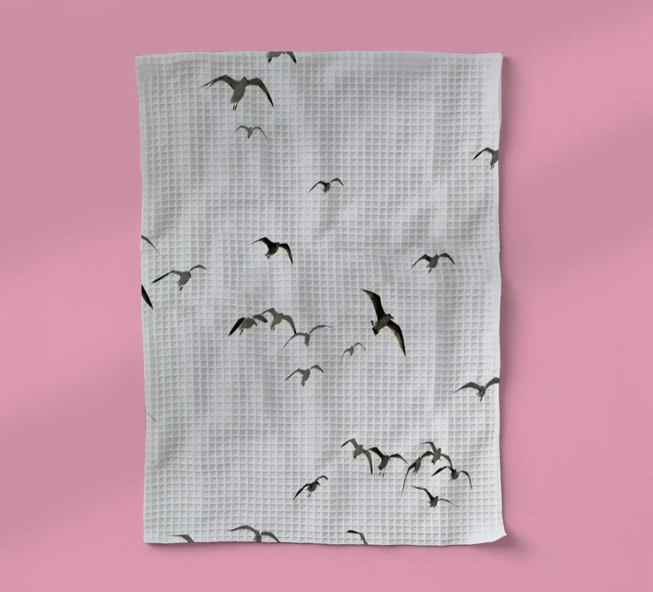 Fly High Geschirrtuch von Studio Nahili