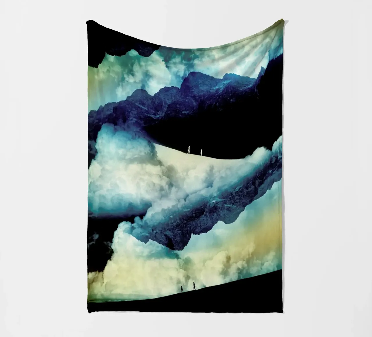 State of Isolation coperta in pile da Stoian Hitrov