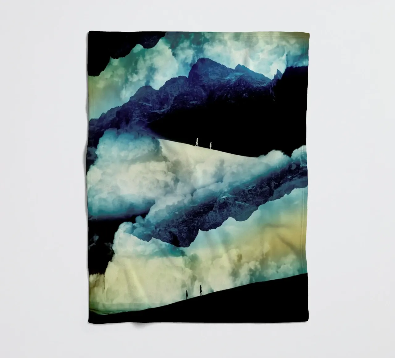 State of Isolation coperta in pile da Stoian Hitrov