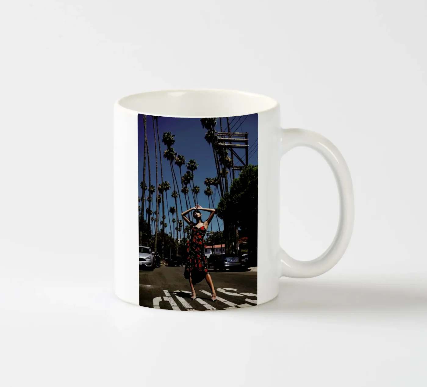 LA ceramic mug by Marie Bärsch