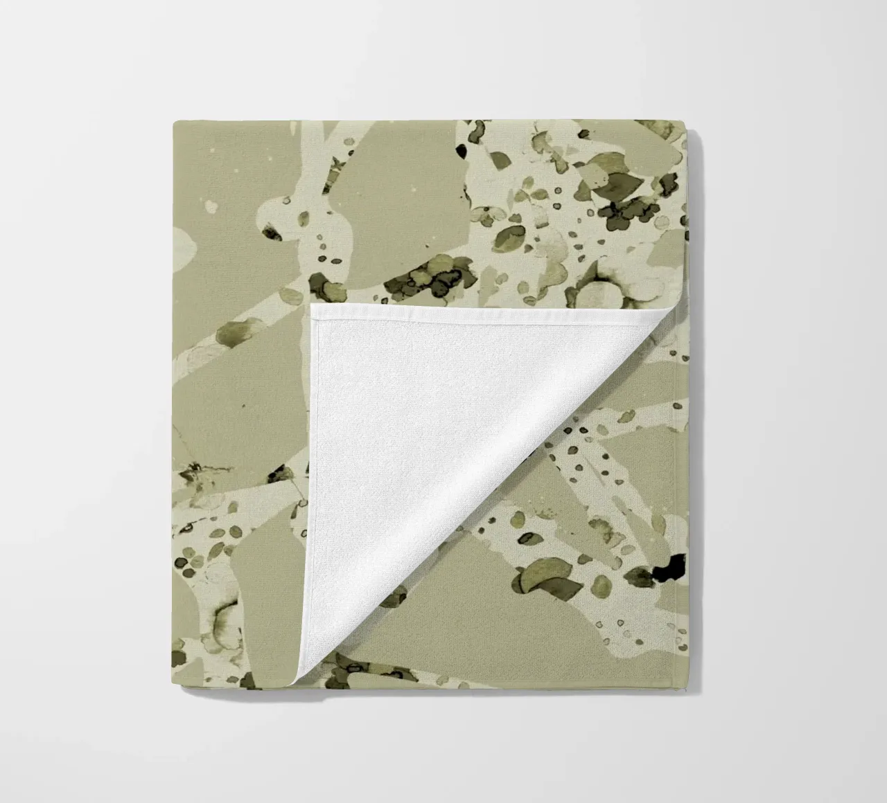 olive beach towel by Giulio Iurissevich