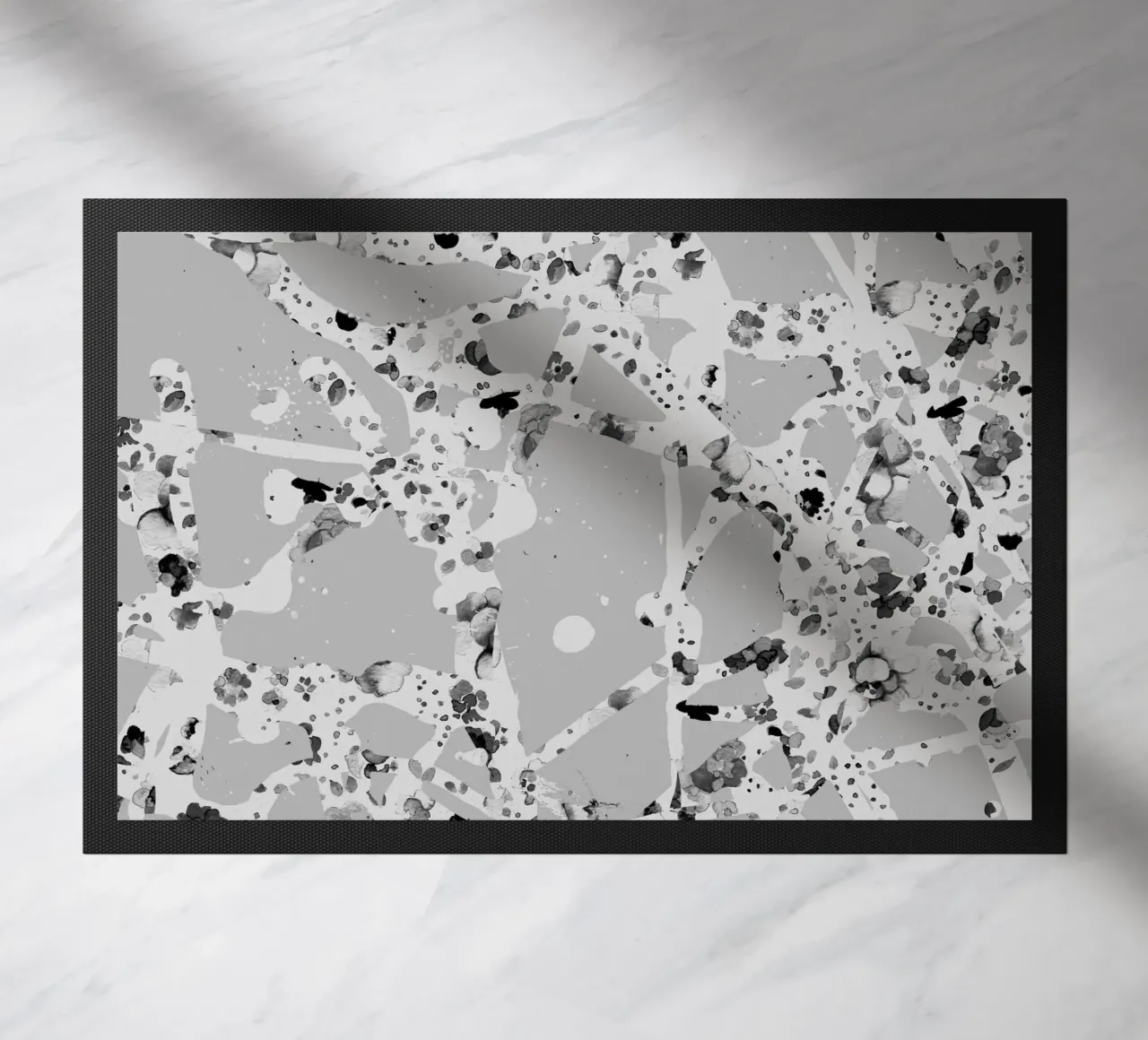 grey spl doormat by Giulio Iurissevich