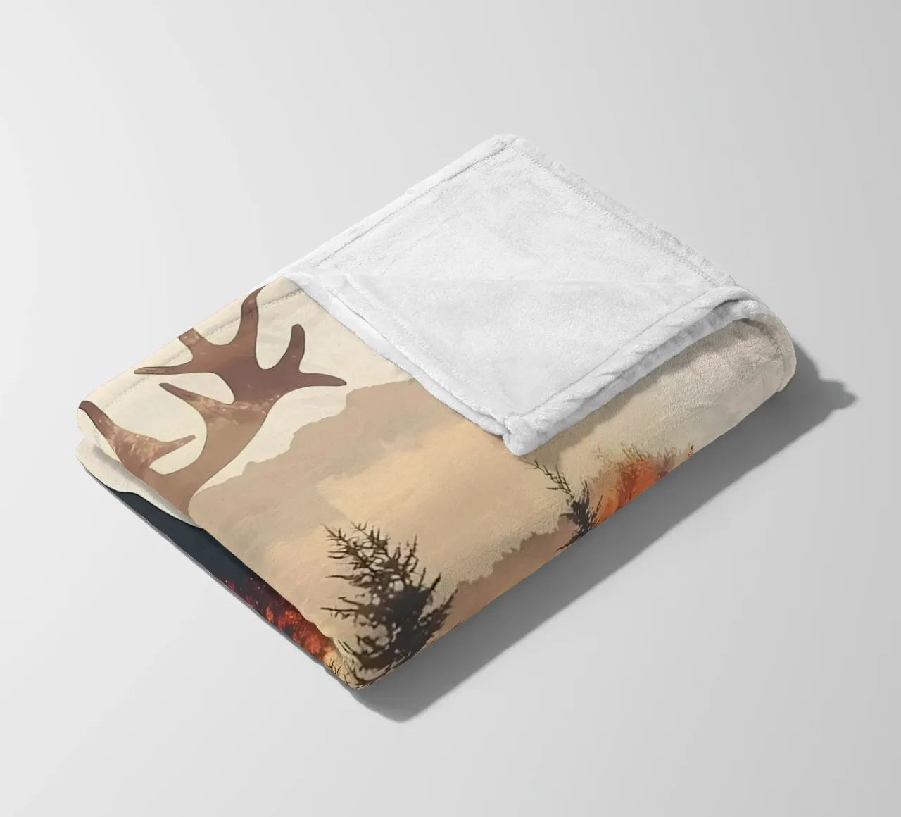 Sagoma di cervo con foresta coperta in pile da Ginnery