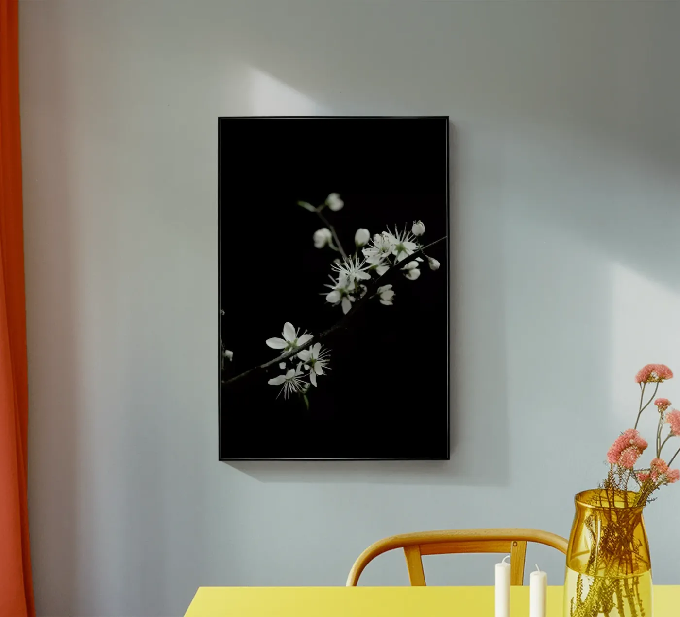 White Loves Black plexiglass da Studio Nahili