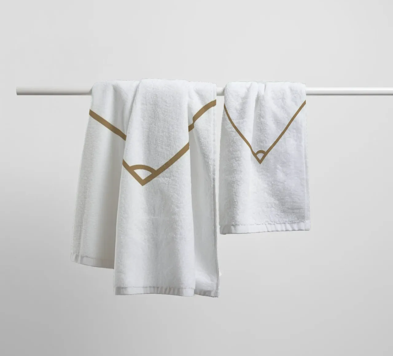 Corner towel by Dean Smith