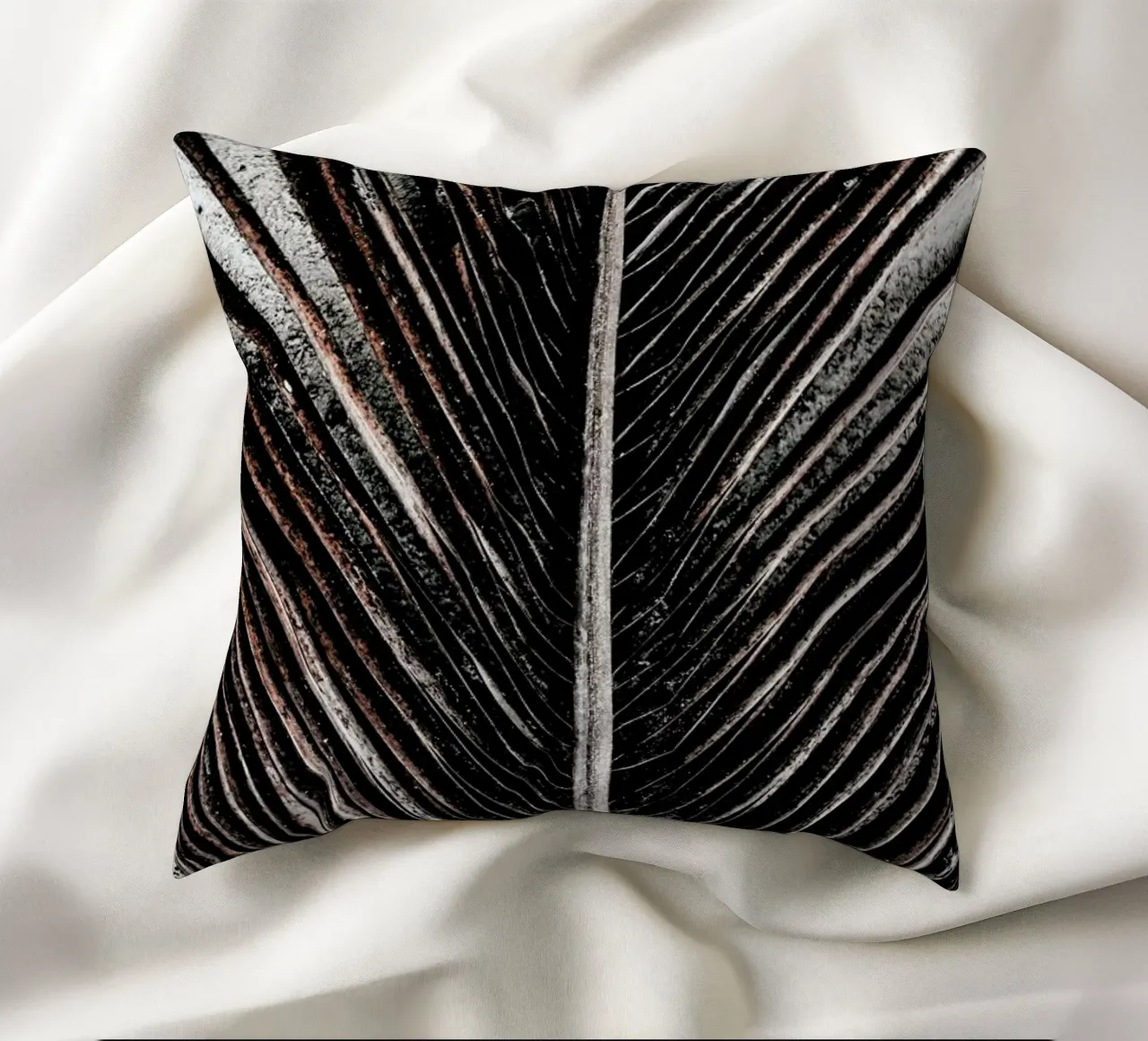 Beach Palm Patterns 12 cuscino da Chris Abatzis