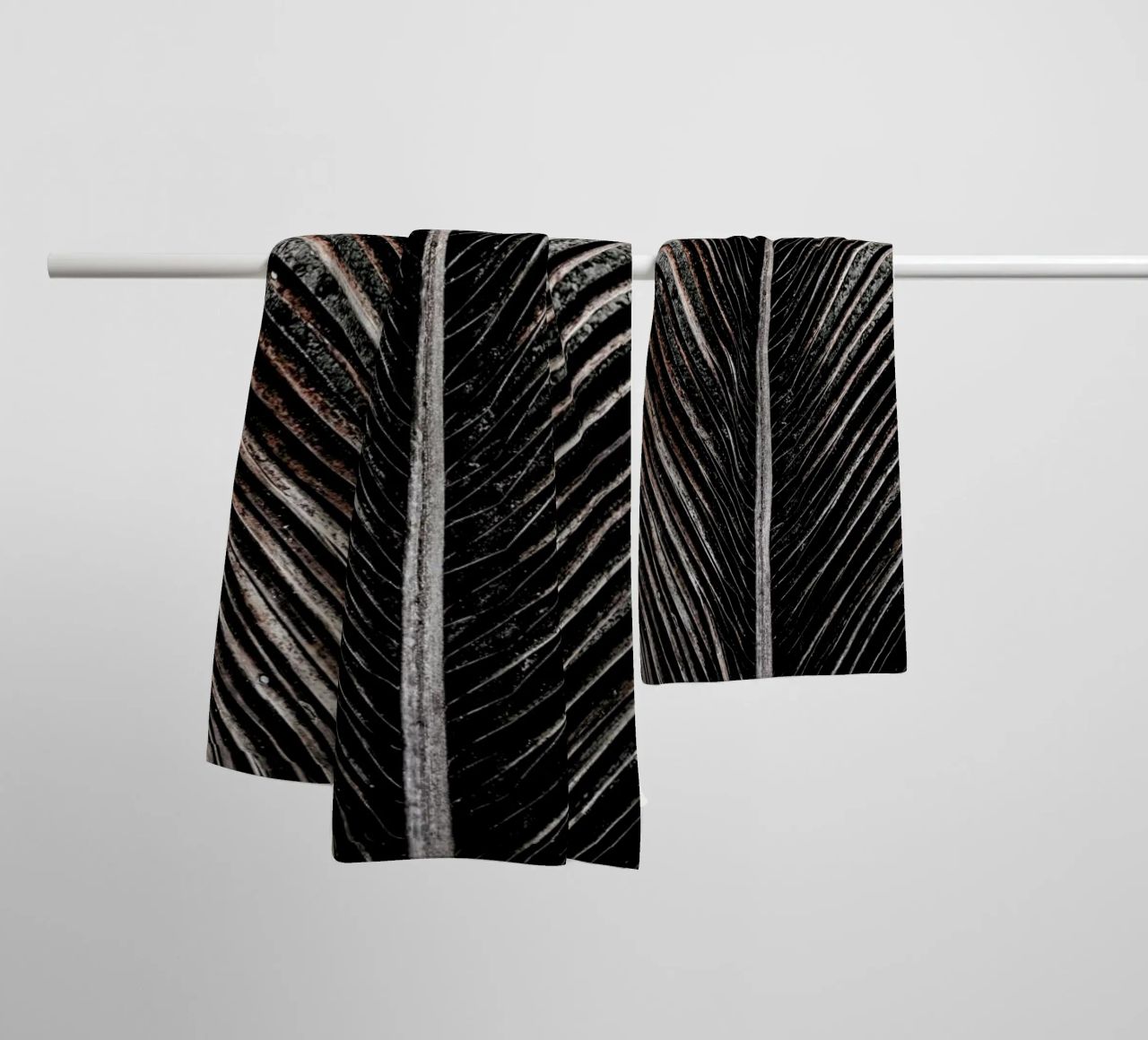 Beach Palm Patterns 12 asciugamano da bagno da Chris Abatzis