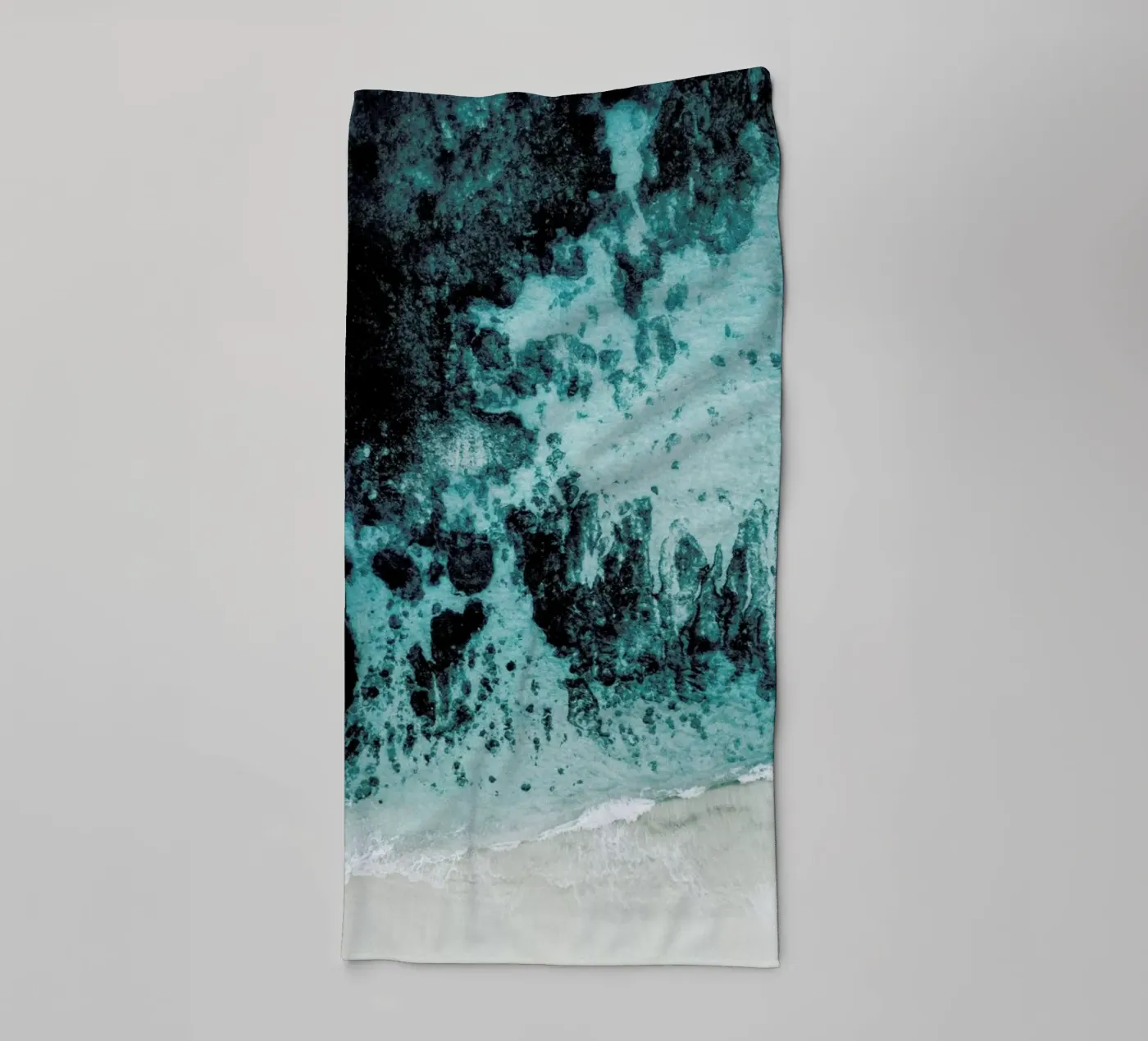 Beach Patterns Handtuch von Chris Abatzis