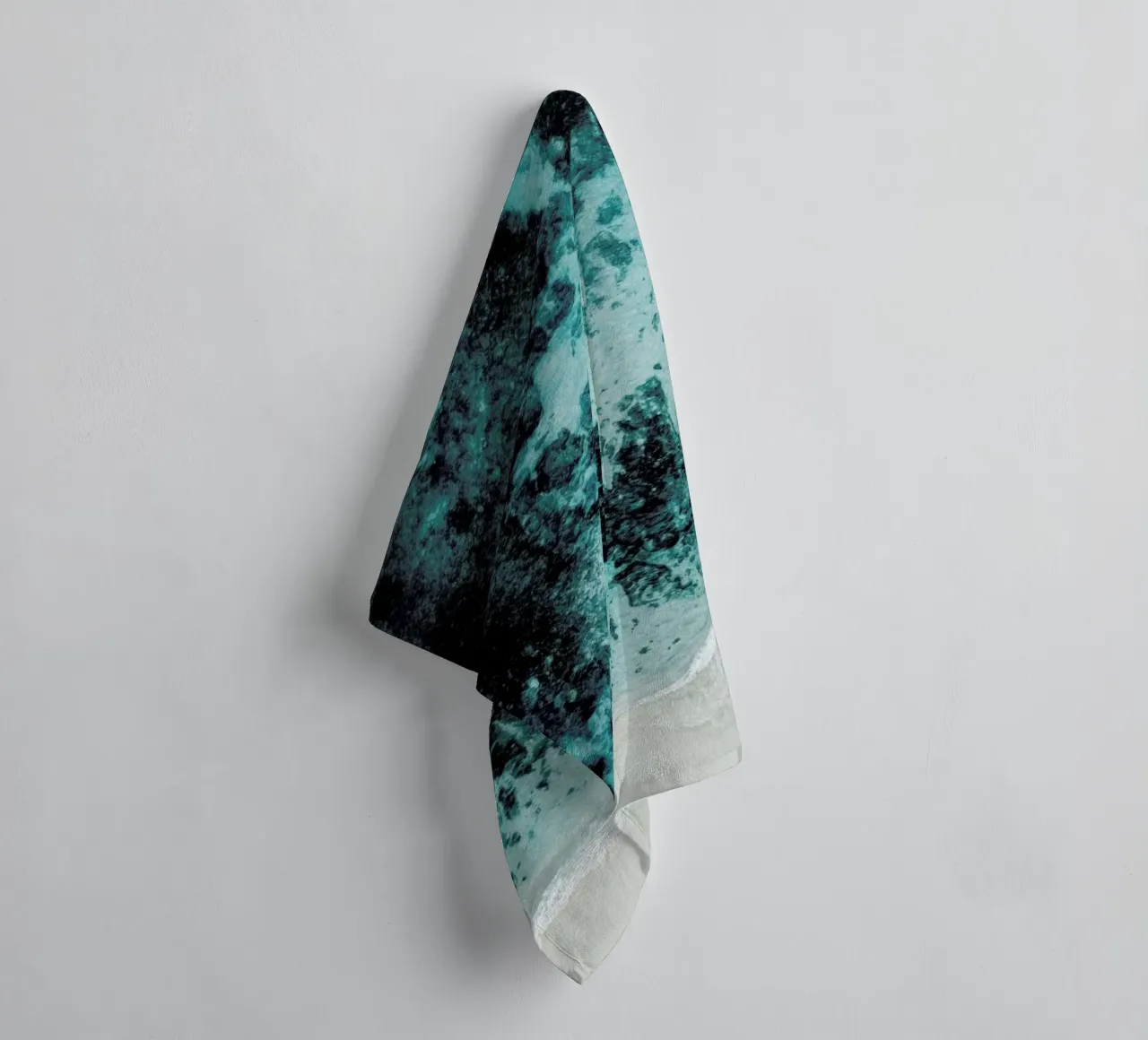 Beach Patterns badhanddoek van Chris Abatzis