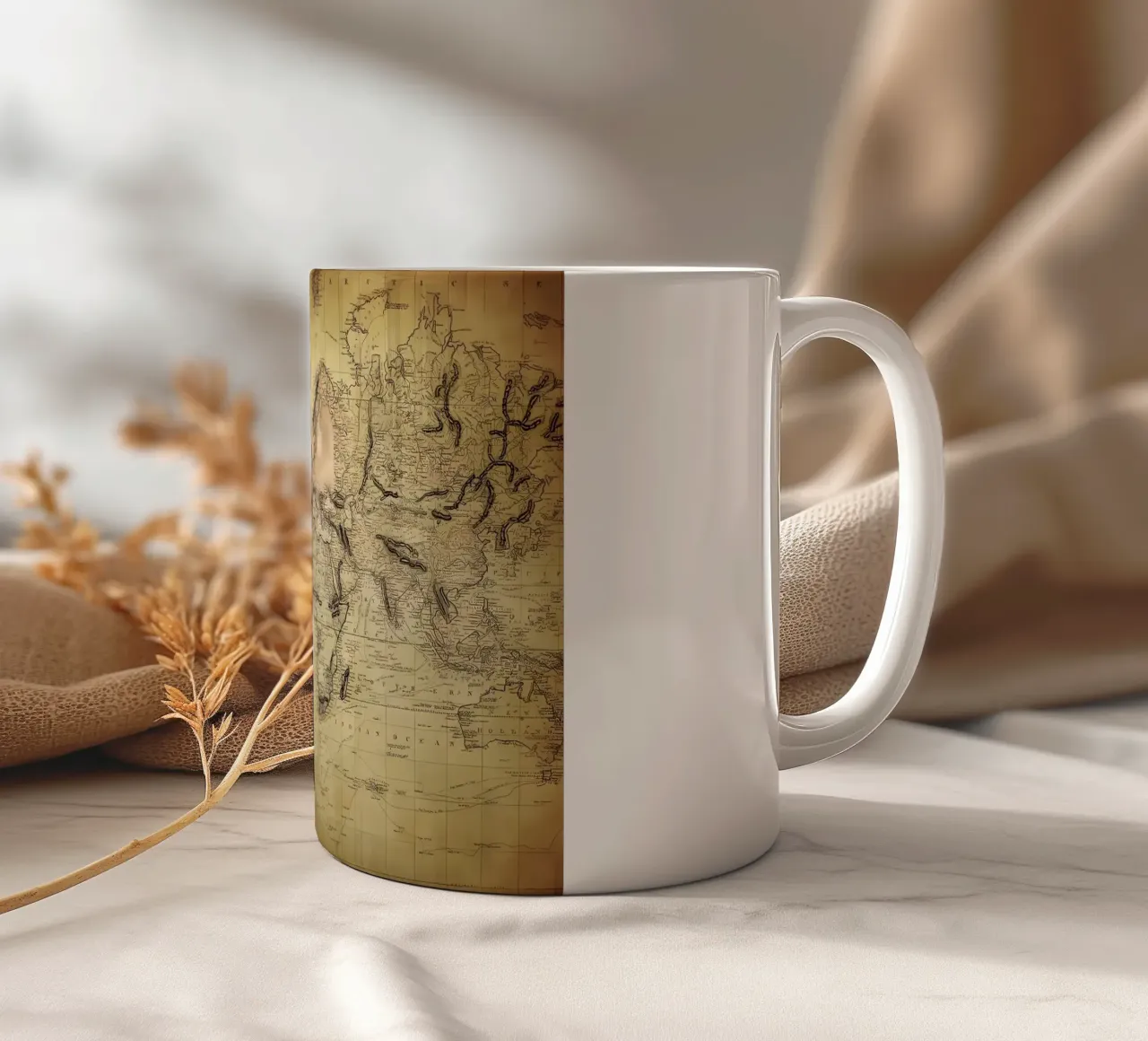 Mappa del mondo d'epoca tazza in ceramica da Delaplane