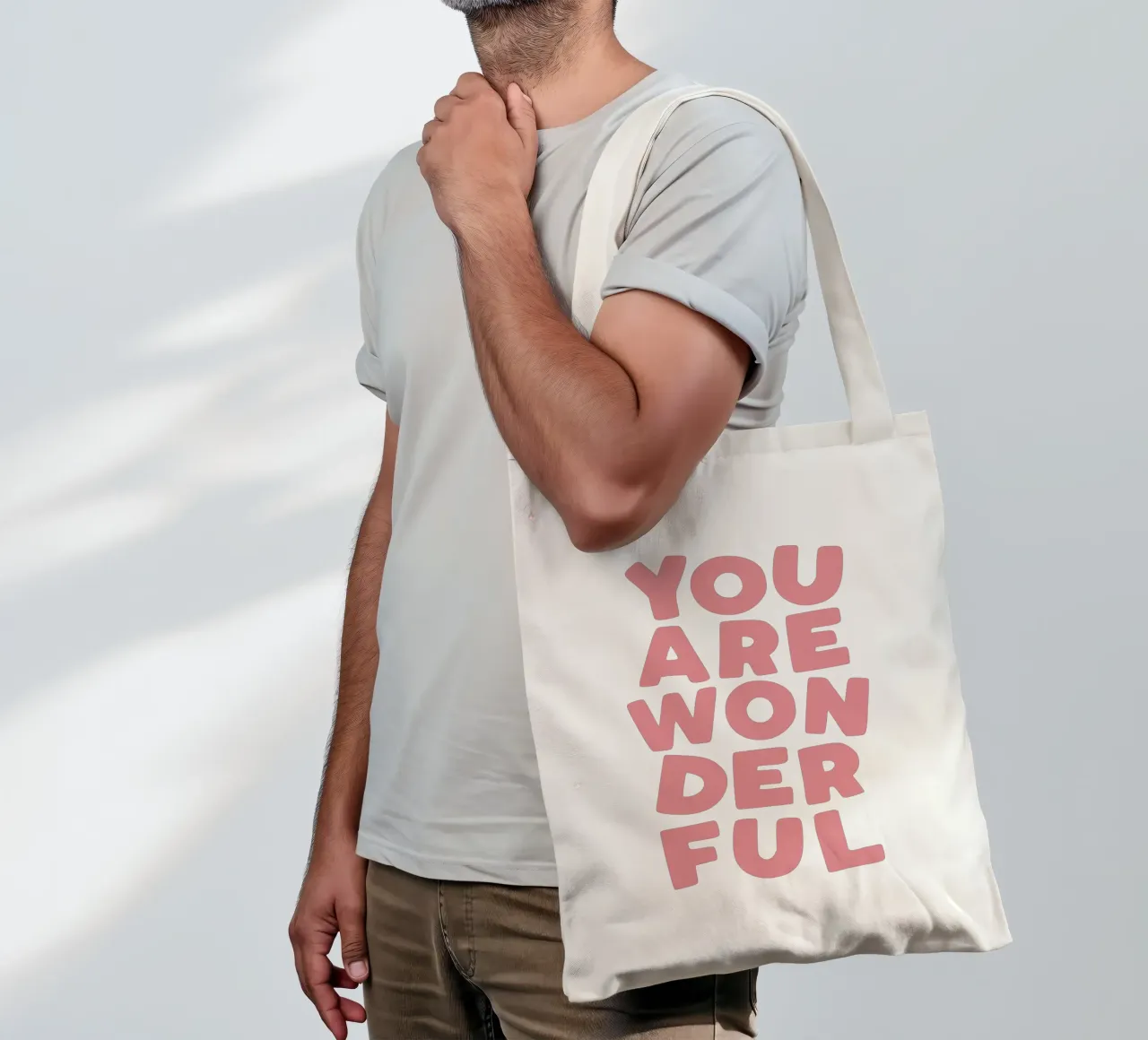You Are Wonderful Typographie fantaisiste, optimiste et joyeuse tote bag de THE MOTIVATED TYPE