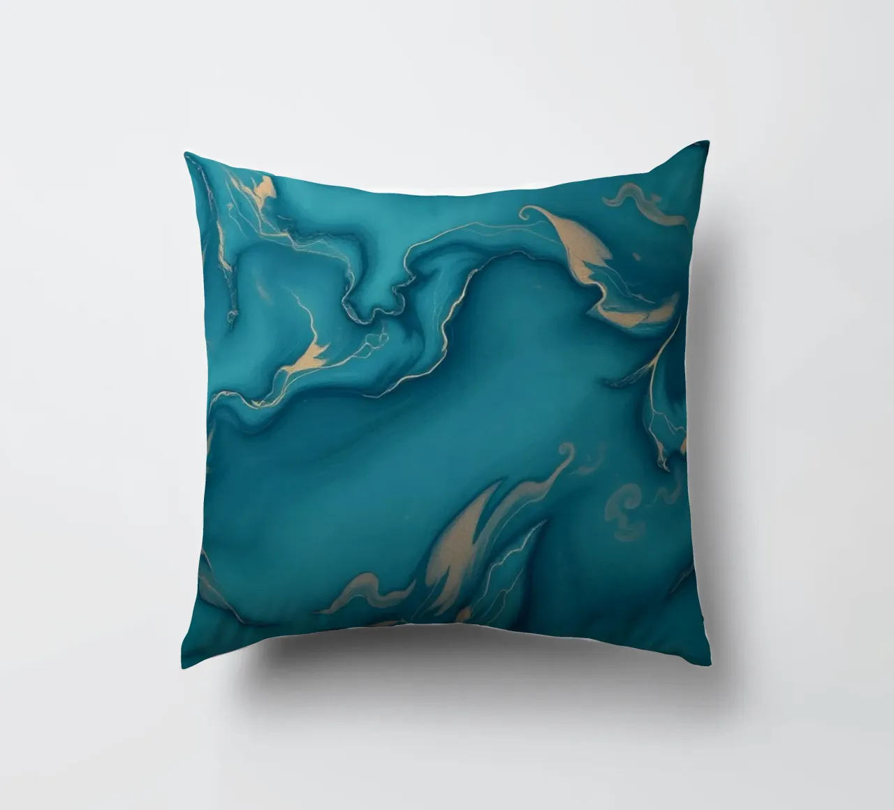 Unico astratto blu e oro marmorizzato con disegni fluenti cuscino da DesignDoodle