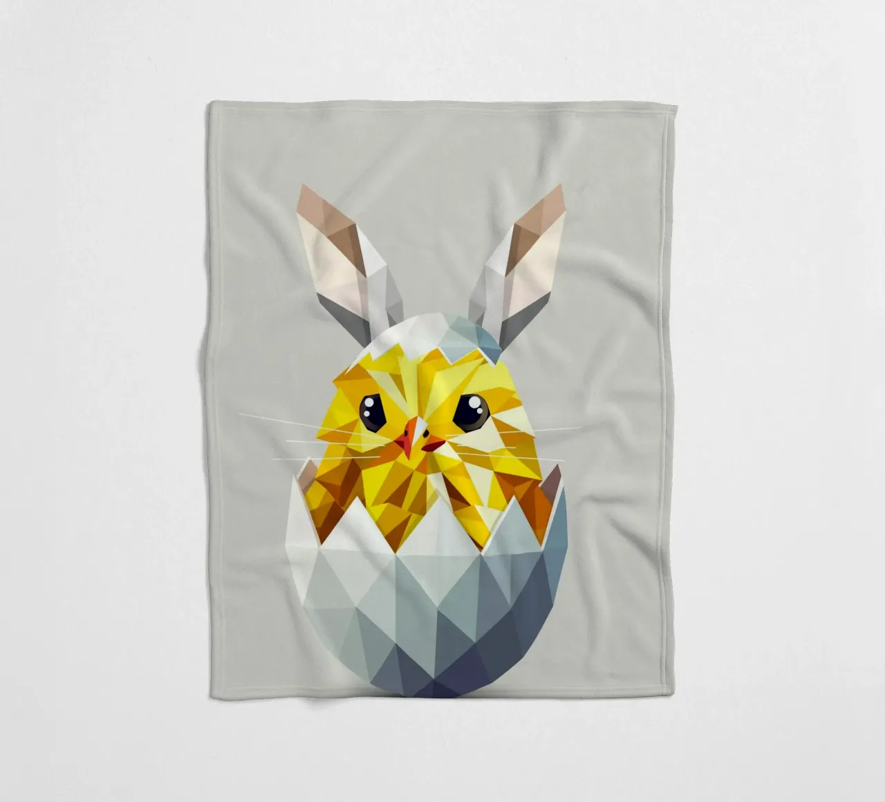 Pulcino di Pasqua geometrico in un uovo con orecchie da coniglietto coperta in pile da namosh