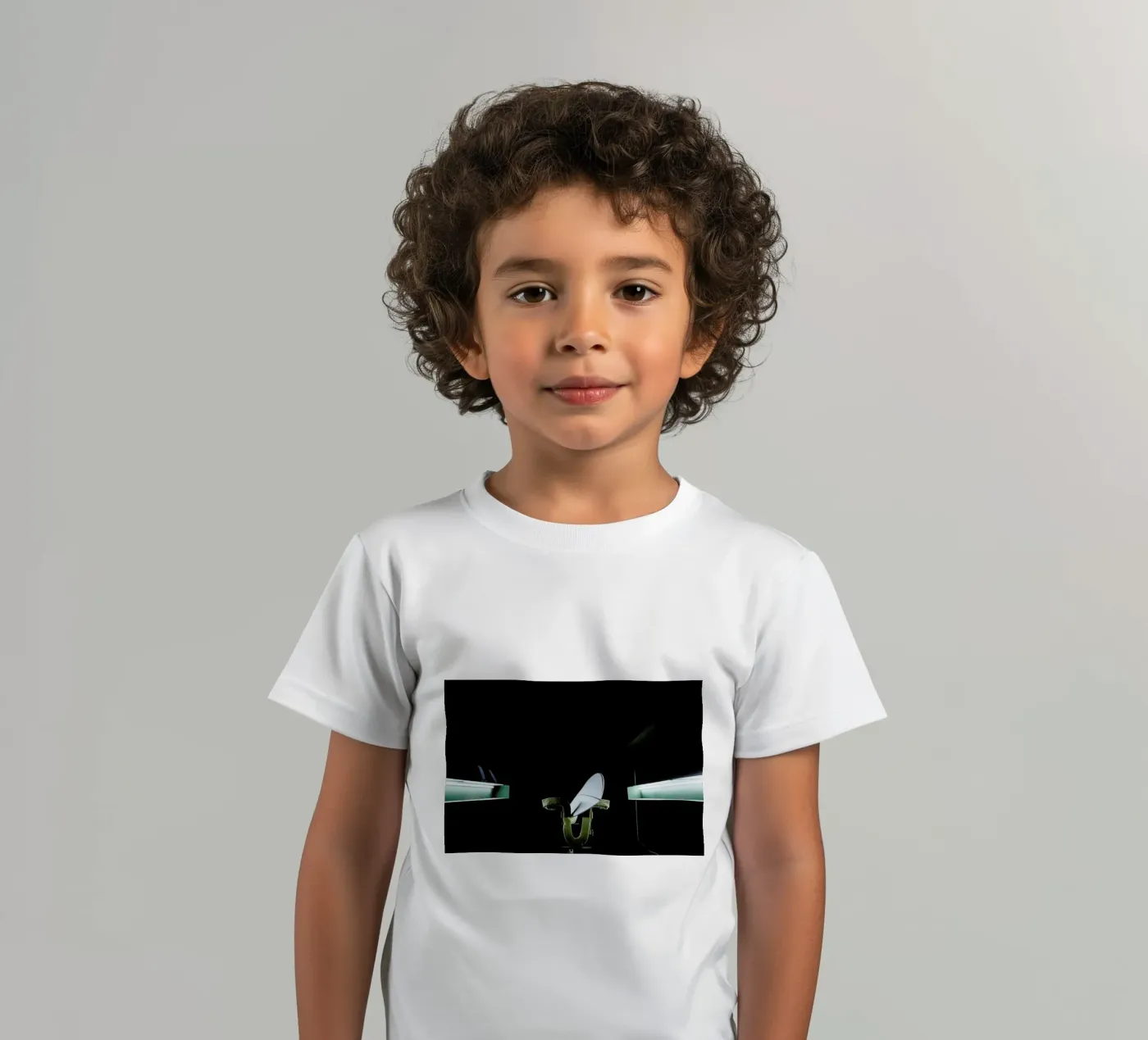 Handshaped kinder t-shirt van Chris Abatzis