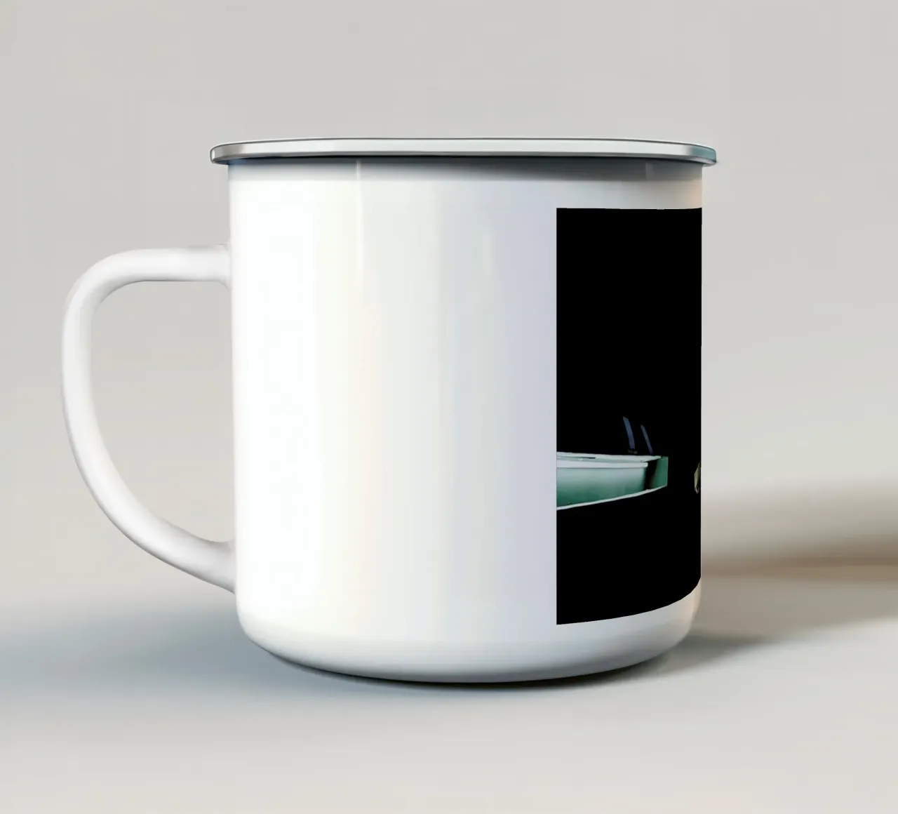 Handshaped tazza in smalto da Chris Abatzis