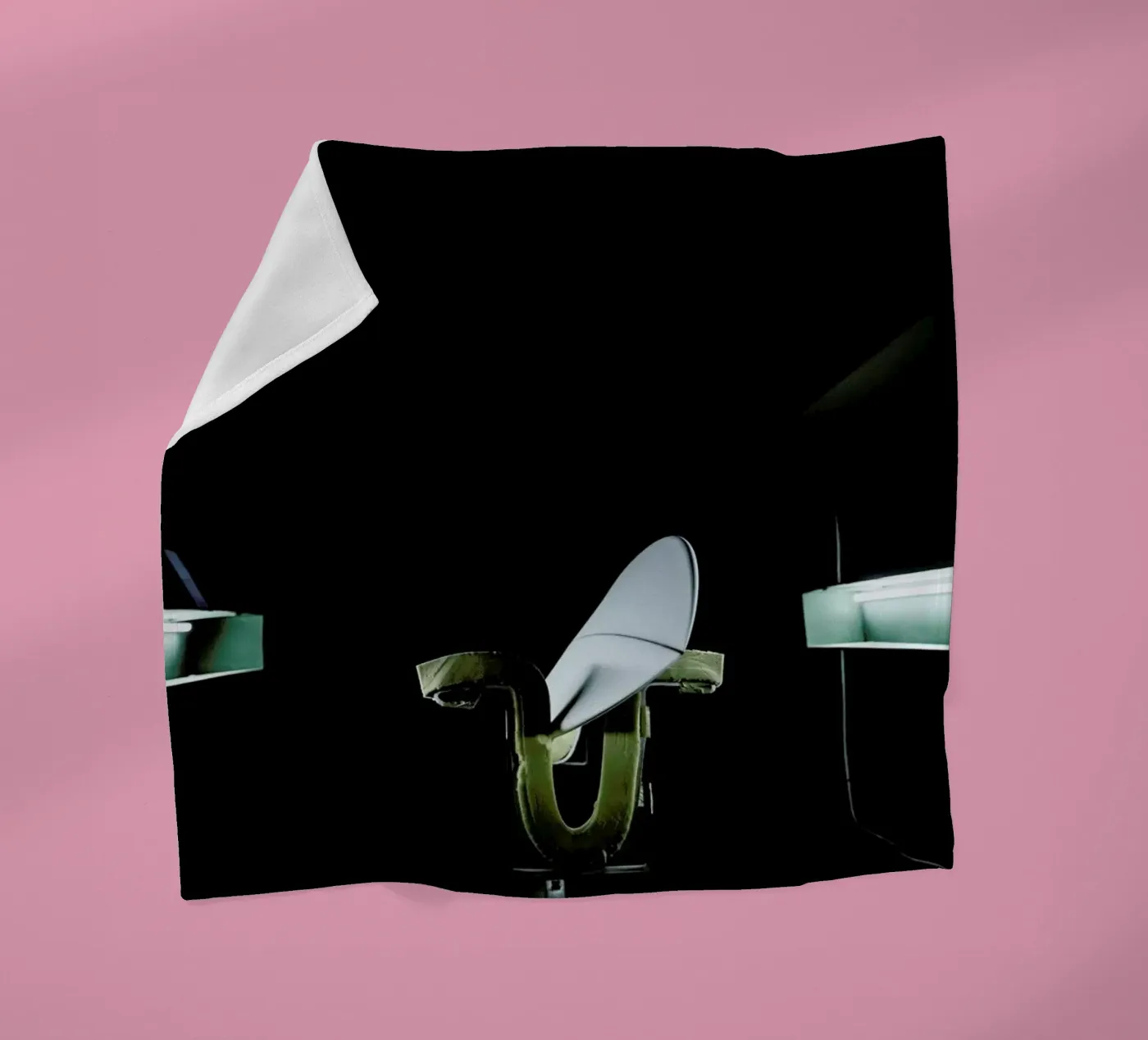 Handshaped coperta in pile da Chris Abatzis