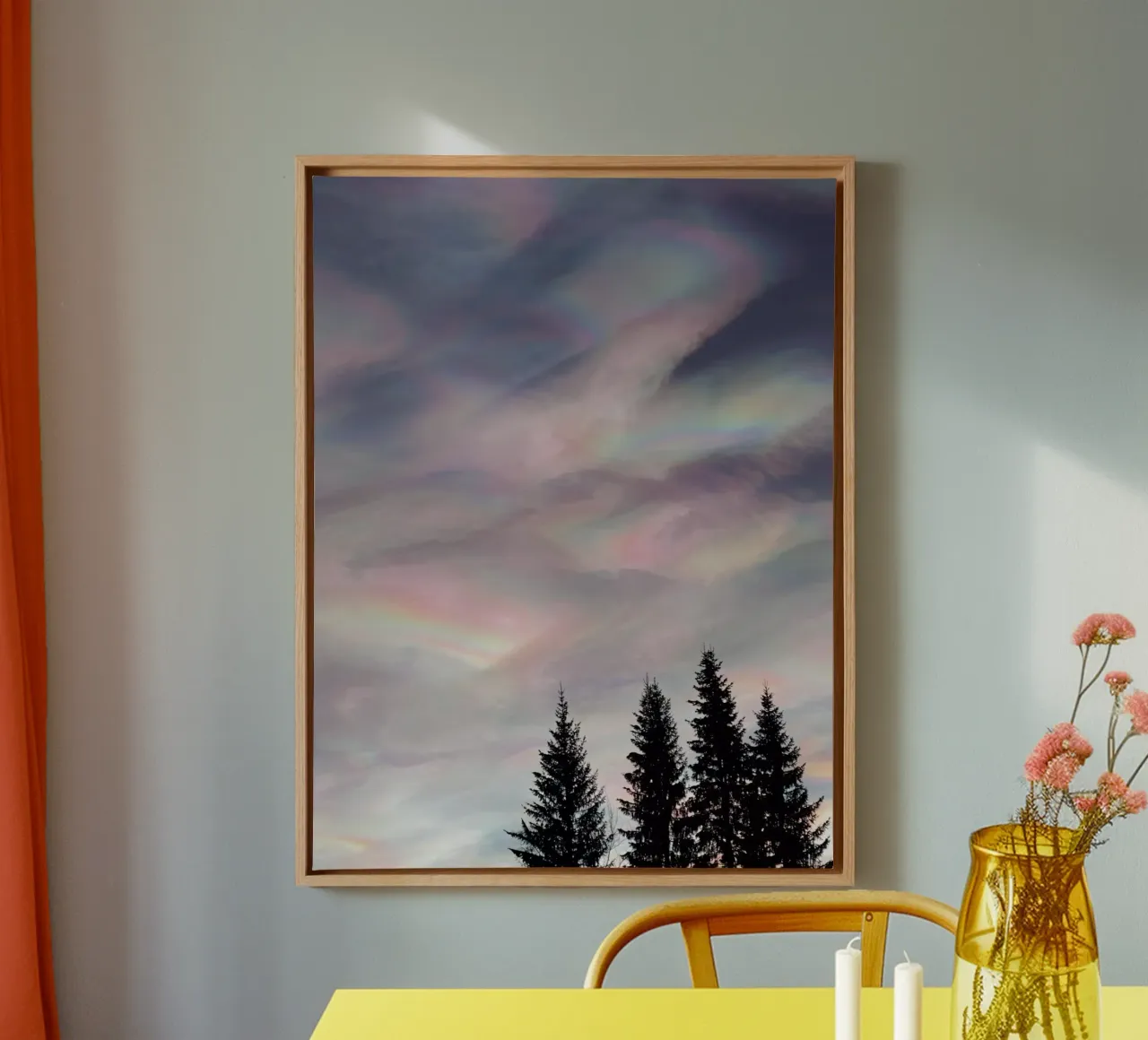 Mother of Pearl Clouds canvas met Baklijst van Framative