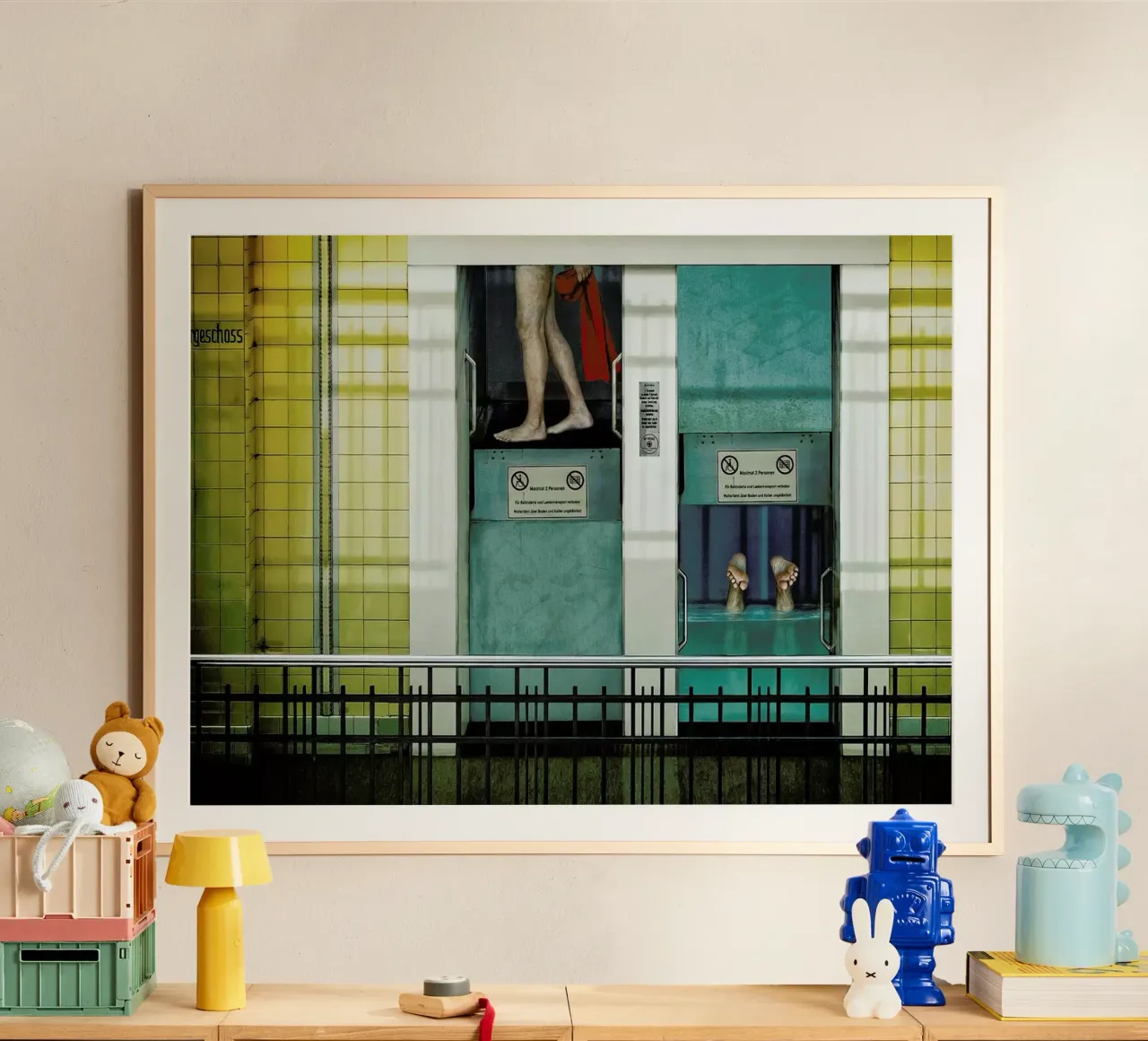 Do We Need A Revolution? poster da Ambra