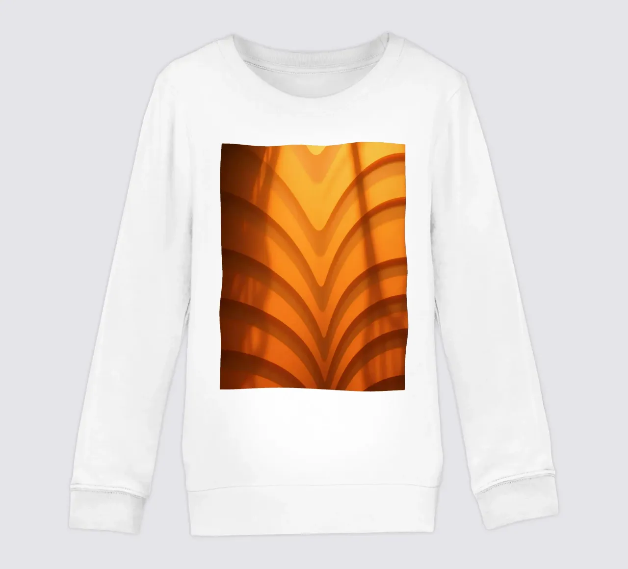 Warme abstrakte Wellen und Schatten schaffen eine fesselnde Tapete Kinder Sweatshirt von DesignDoodle