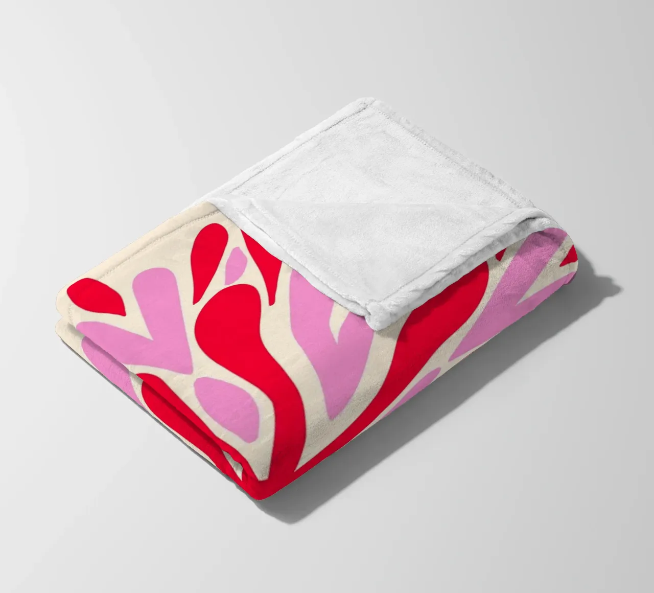 Petali di simmetria moderna - Rosso e rosa coperta in pile da Wackapacka