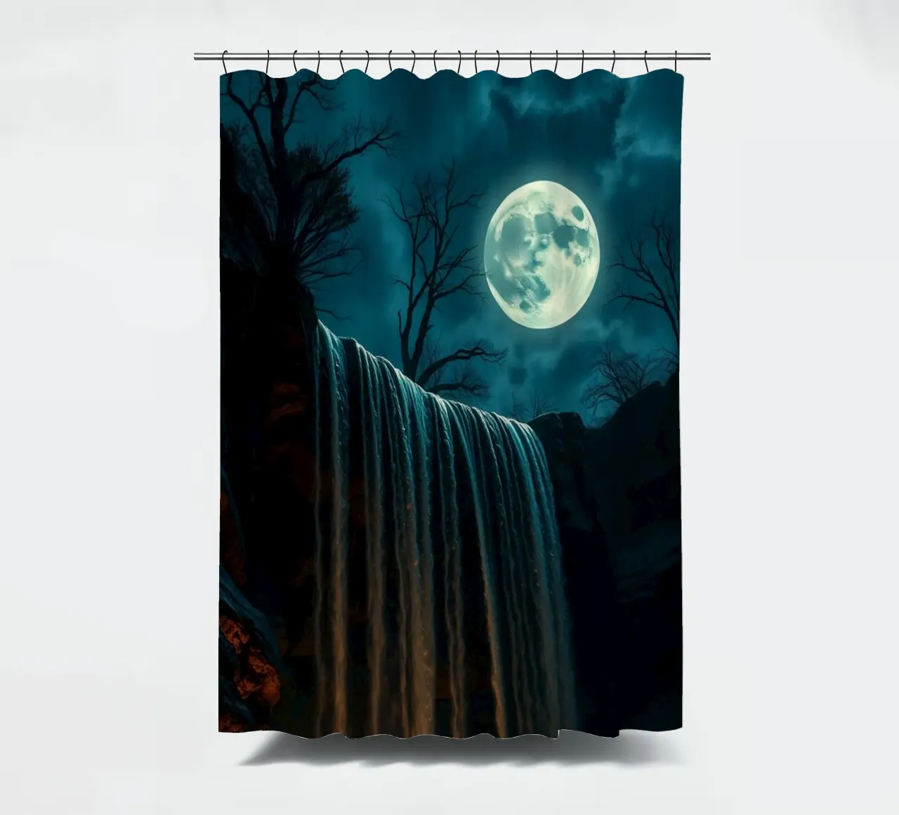 Cascata illuminata dalla luna che si getta sulle rocce in una notte serena tenda da doccia da DesignDoodle