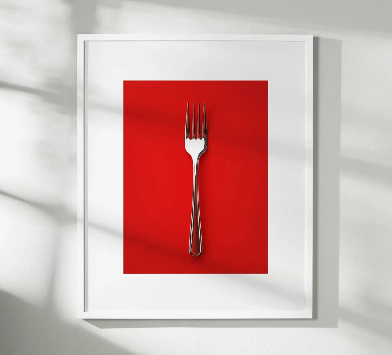 Forchetta moderna in argento poster con telaio in legno da Spice & Style