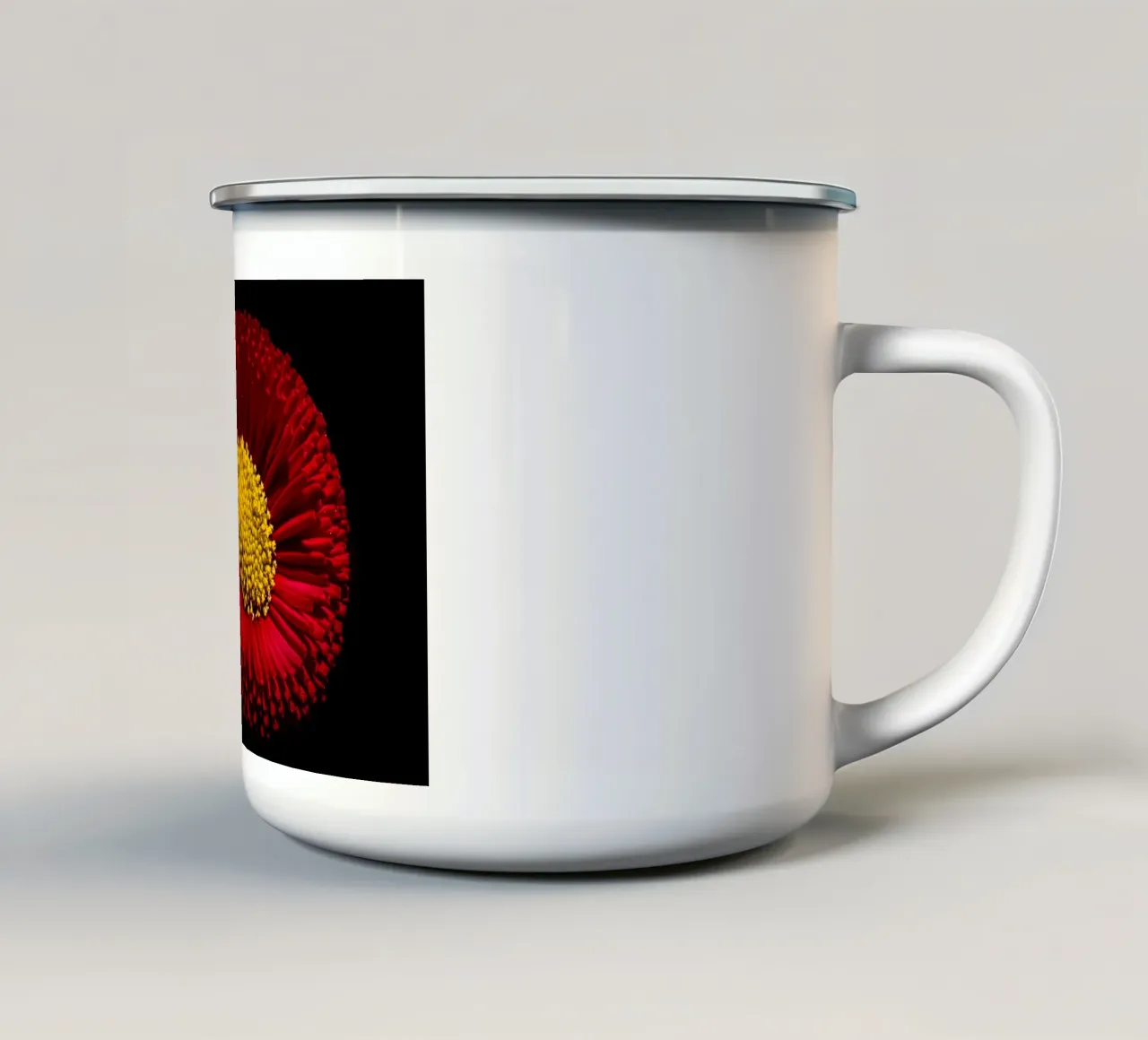 Margherita rossa tazza in smalto da Marcus Beckert | Fotografie