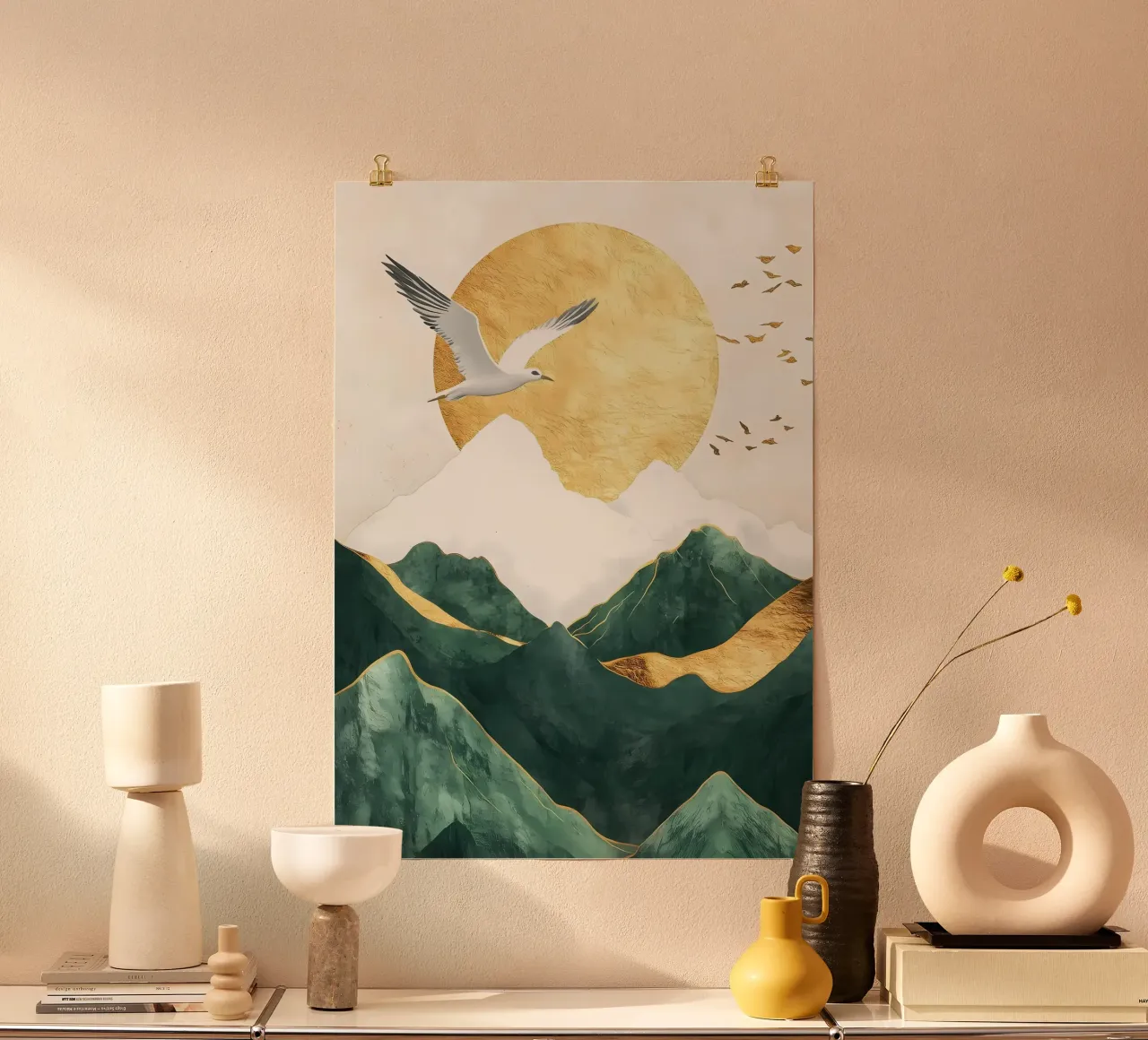 Paesaggio della montagna d'oro poster con telaio in alluminio da Ginnery