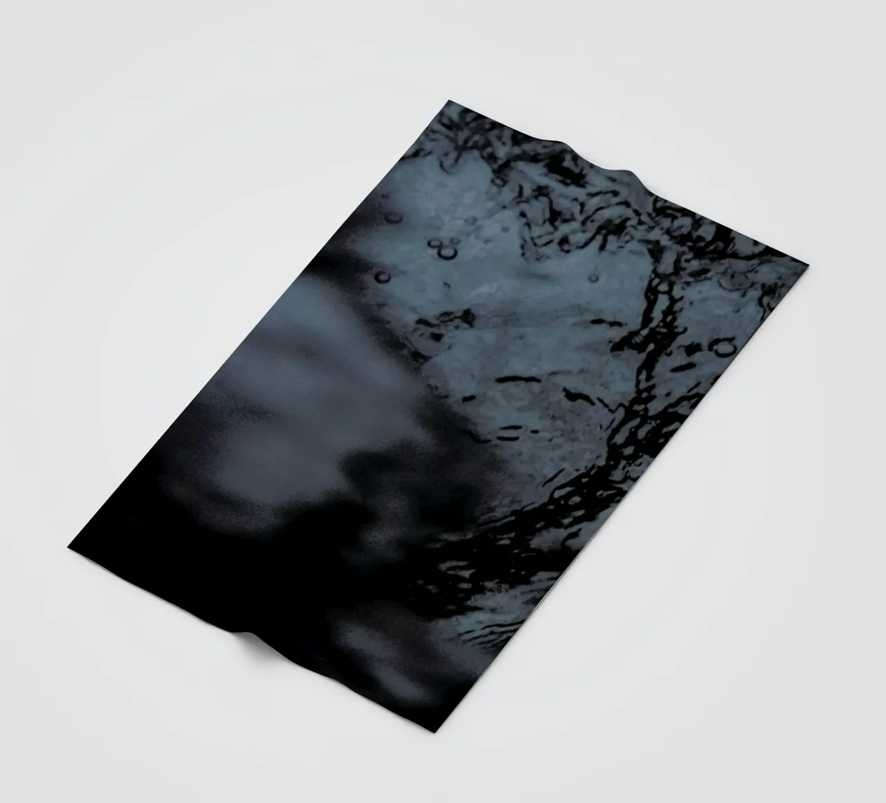 Water Pattern 3 Fleecedecke von Chris Abatzis