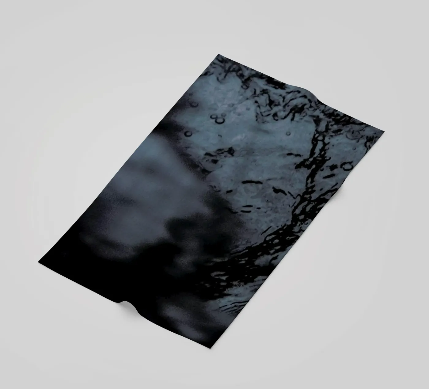 Water Pattern 3 Strandtuch von Chris Abatzis