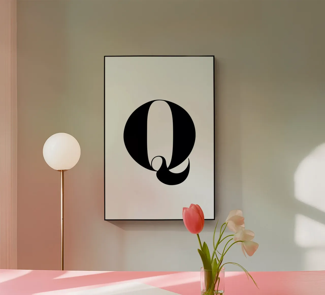 Q plexiglass da Mottos by Sinan Saydik