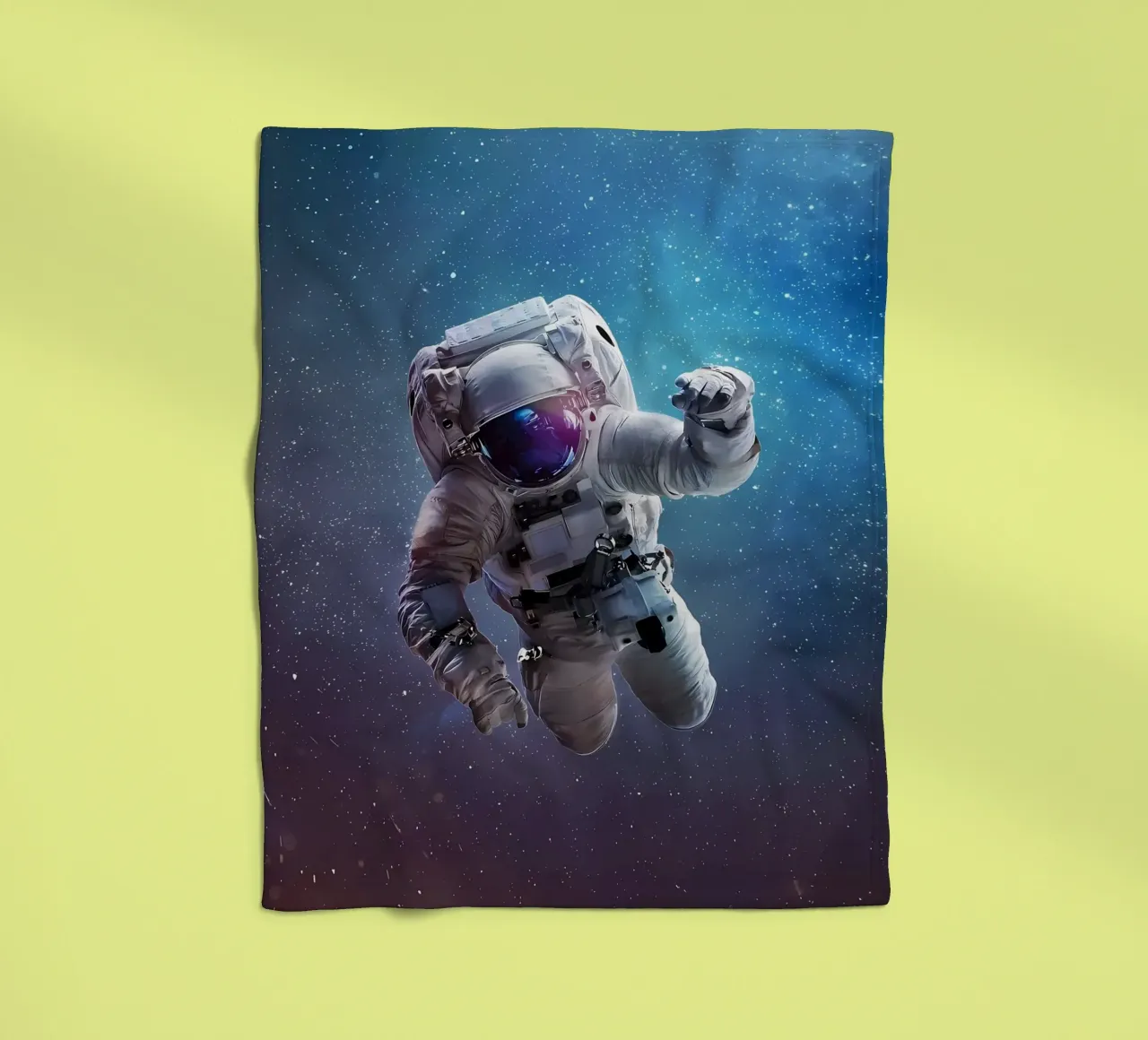 Astronauta in una galassia luminosa coperta in pile da Delaplane