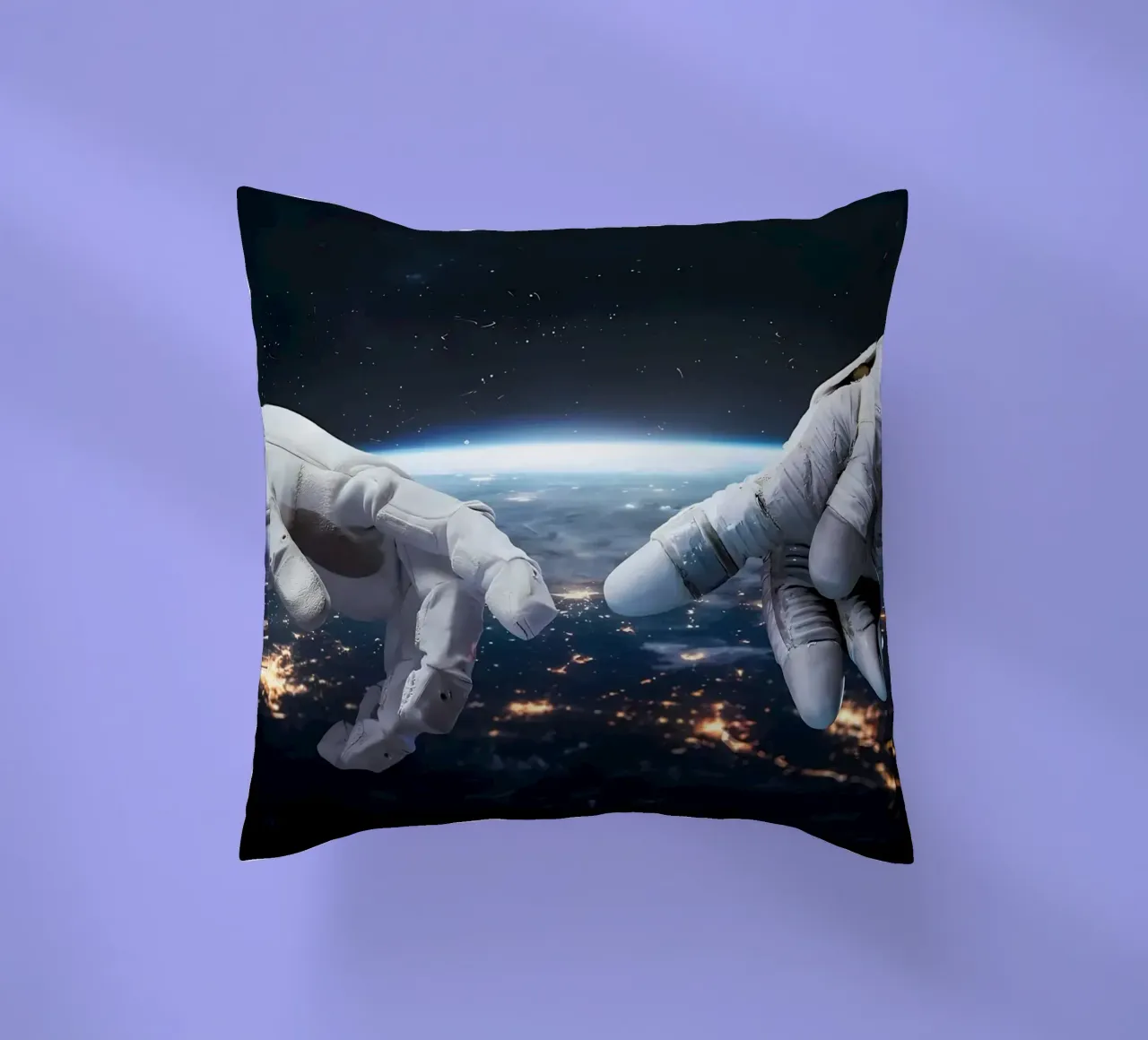 Mani di astronauta e robot cuscino da Delaplane