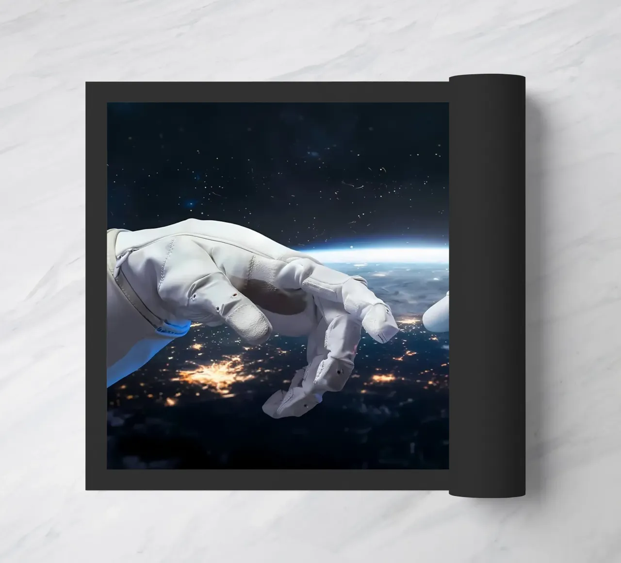 Mani di astronauta e robot zerbino da Delaplane