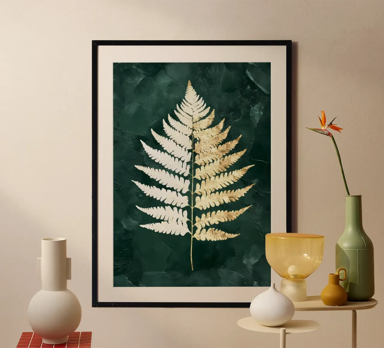 Foglia di felce bianca e oro poster da Ginnery