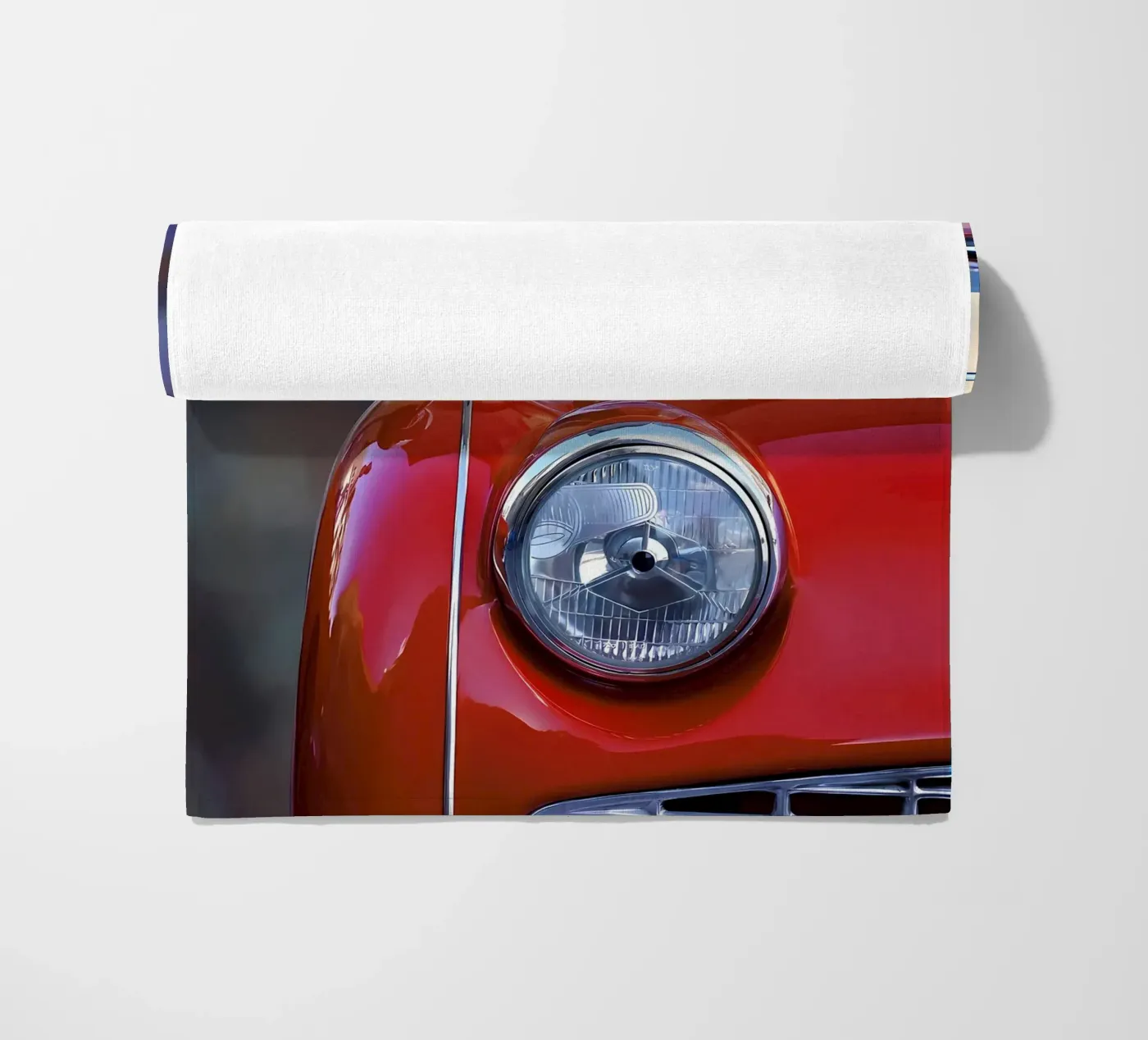 Vintage Classic Car Strandtuch von Delaplane