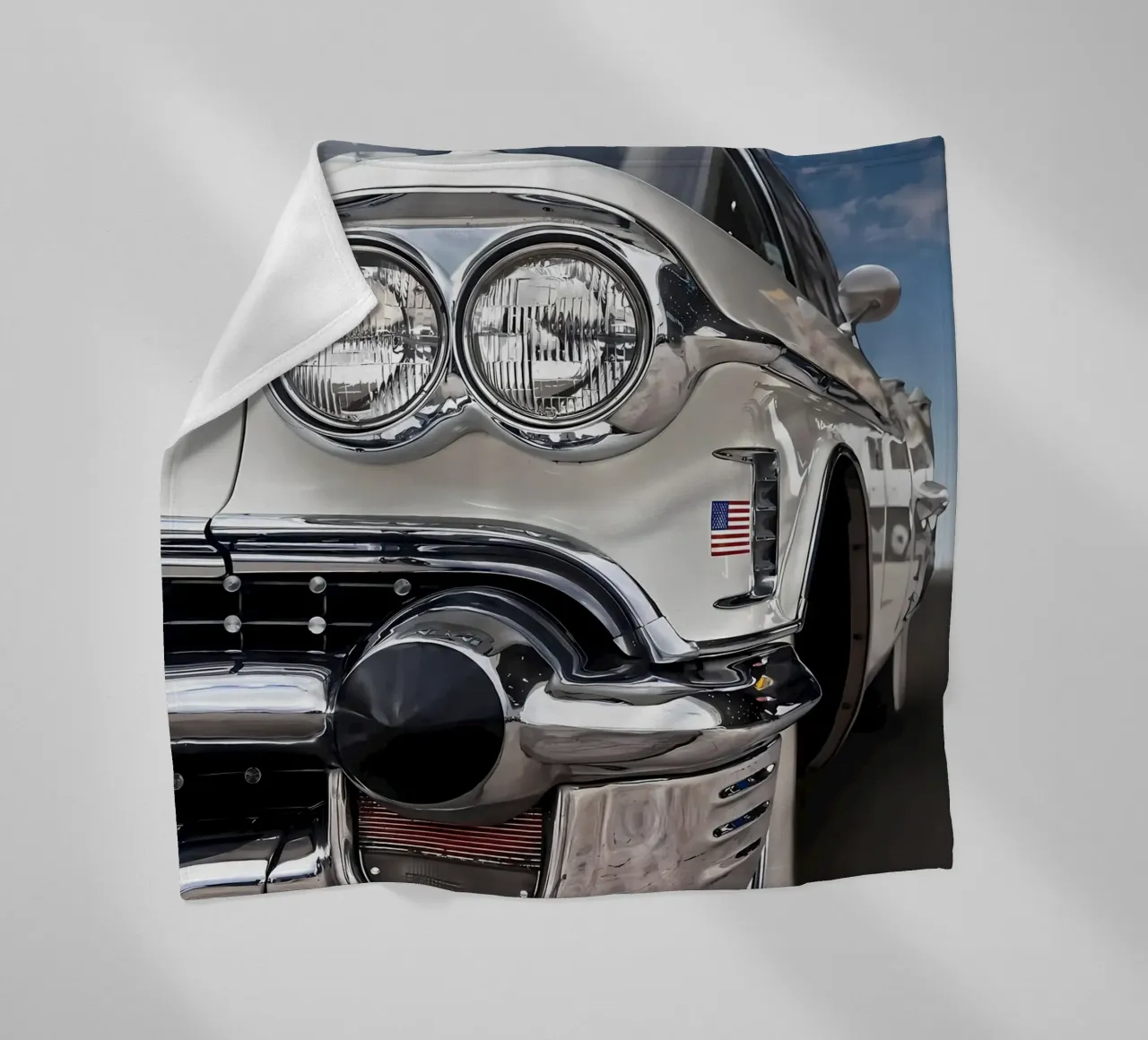 Oldtimer Oldtimer Fleecedecke von Delaplane