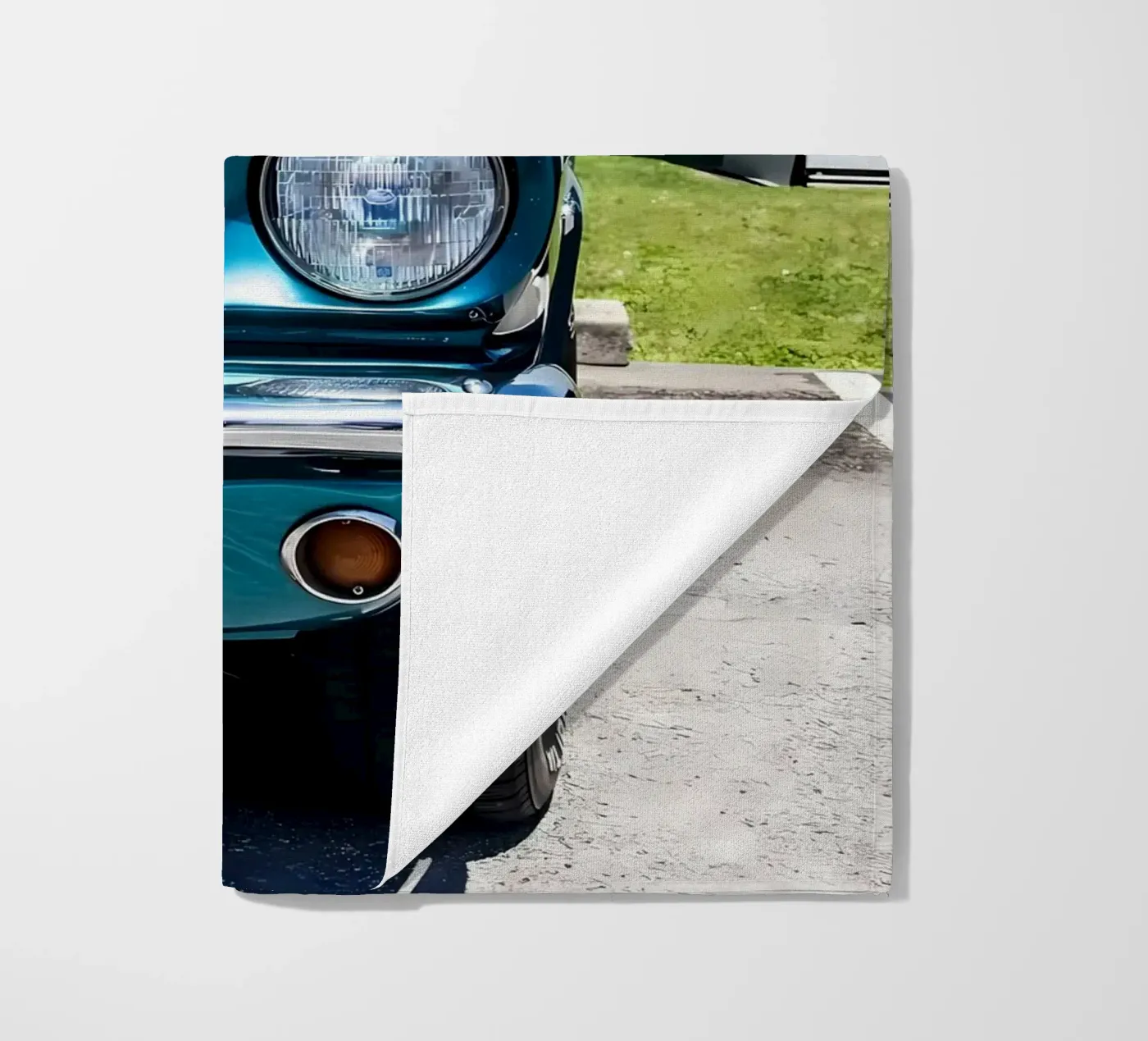 Oldtimer Oldtimer Strandtuch von Delaplane